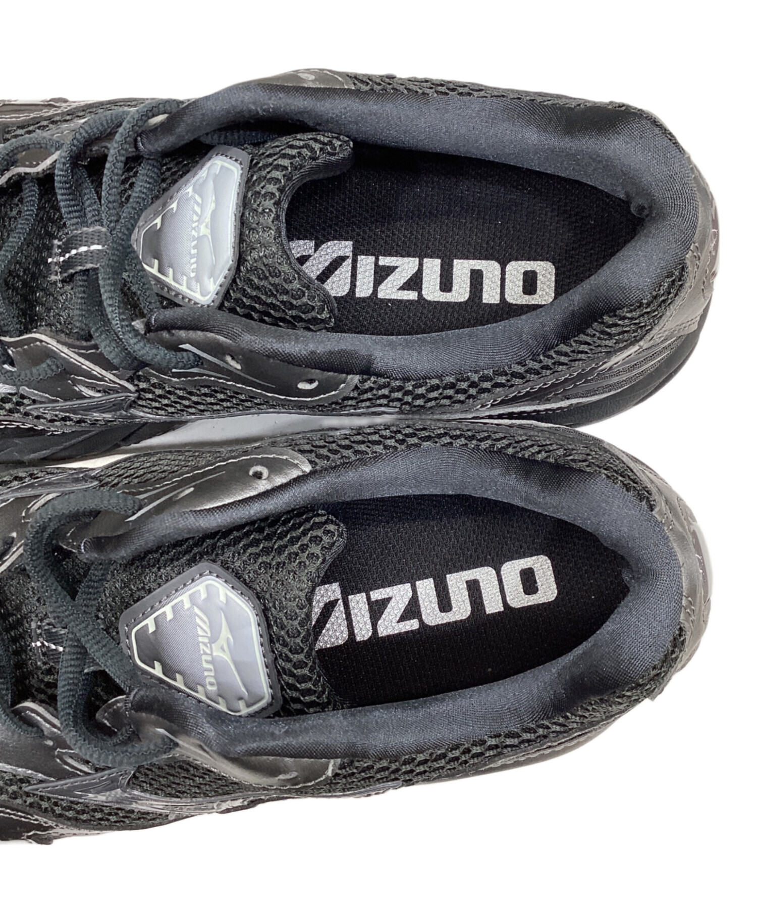 中古・古着通販】MIZUNO (ミズノ) WAVE RIDER 10 メタリックグレー 