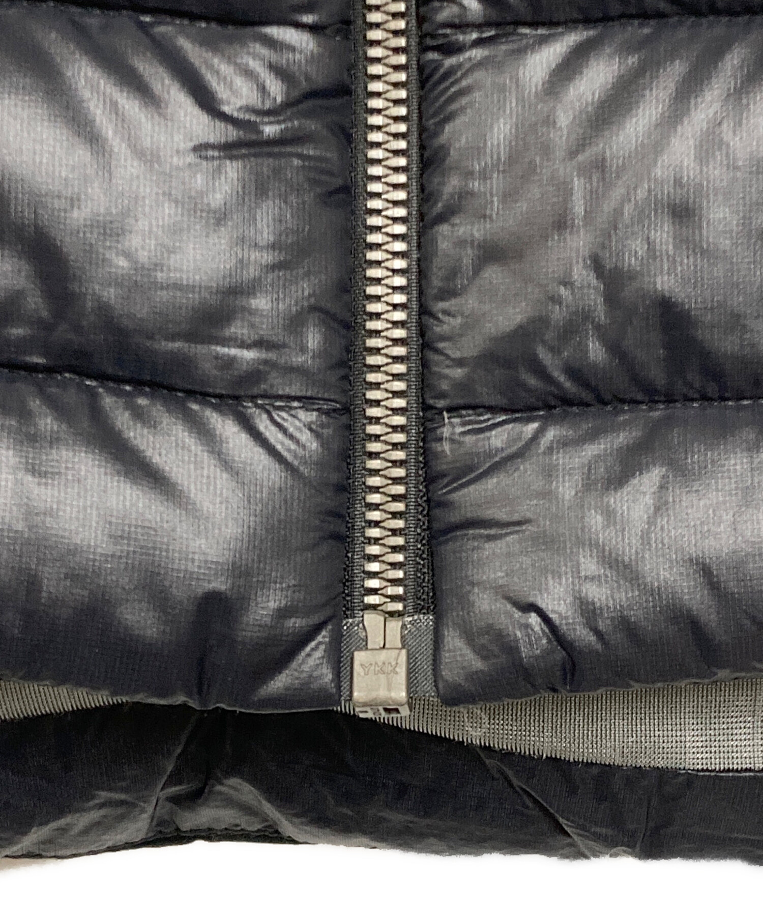 中古・古着通販】OAKLEY (オークリー) ダウンベスト ネイビー サイズ:M