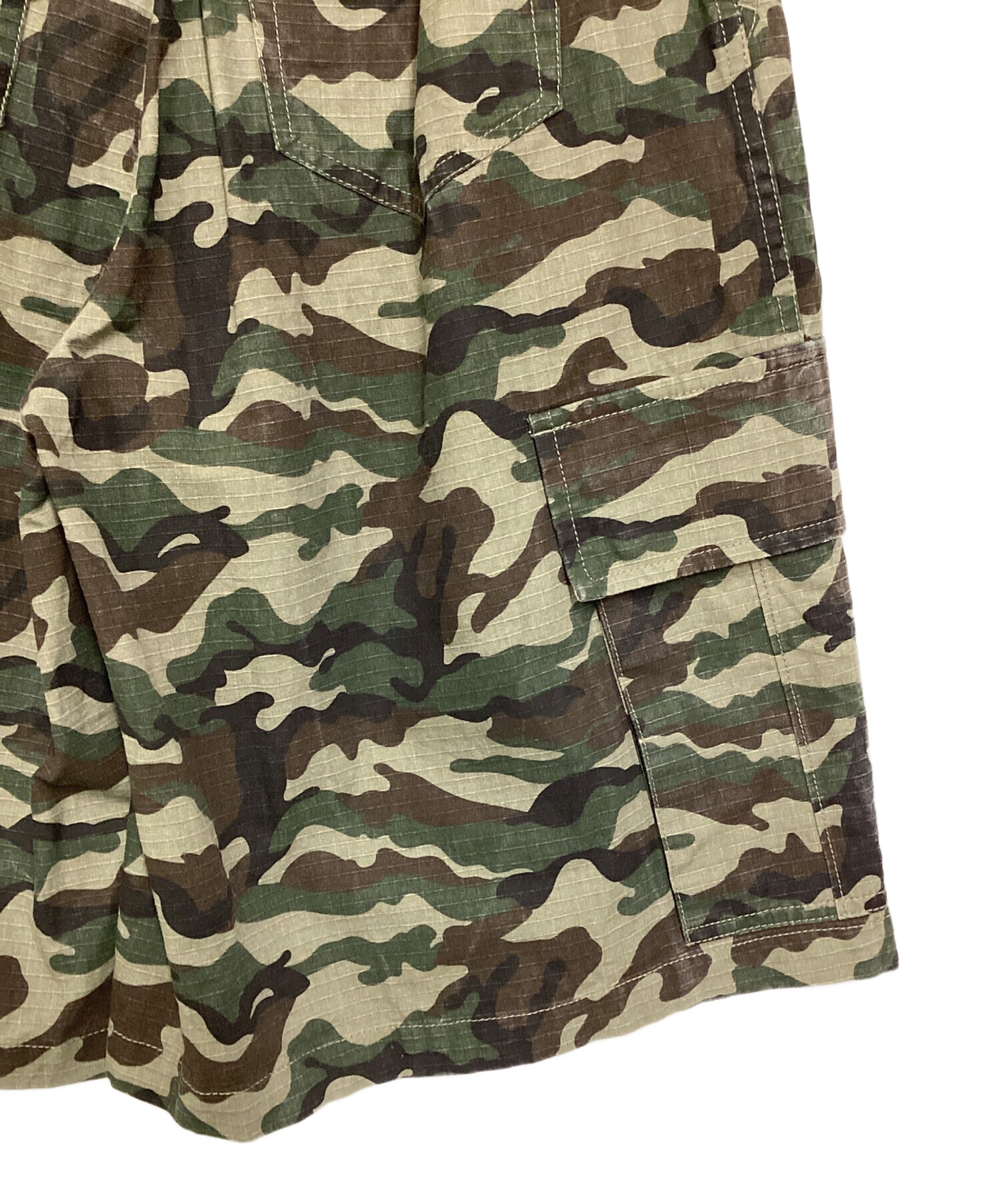 中古・古着通販】AFB (エーエフビー) カモ柄BAGGY CARGO SHORTS カーキ
