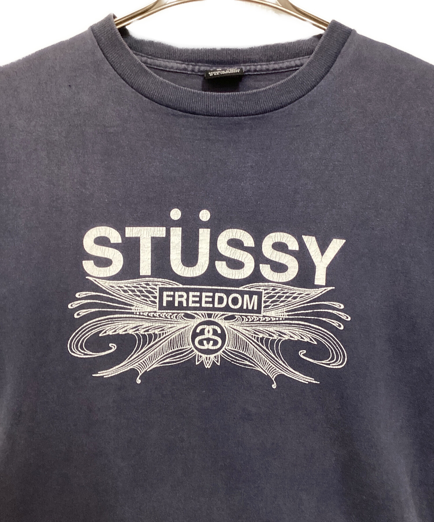 中古・古着通販】stussy (ステューシー) FREEDOM プリントTシャツ 