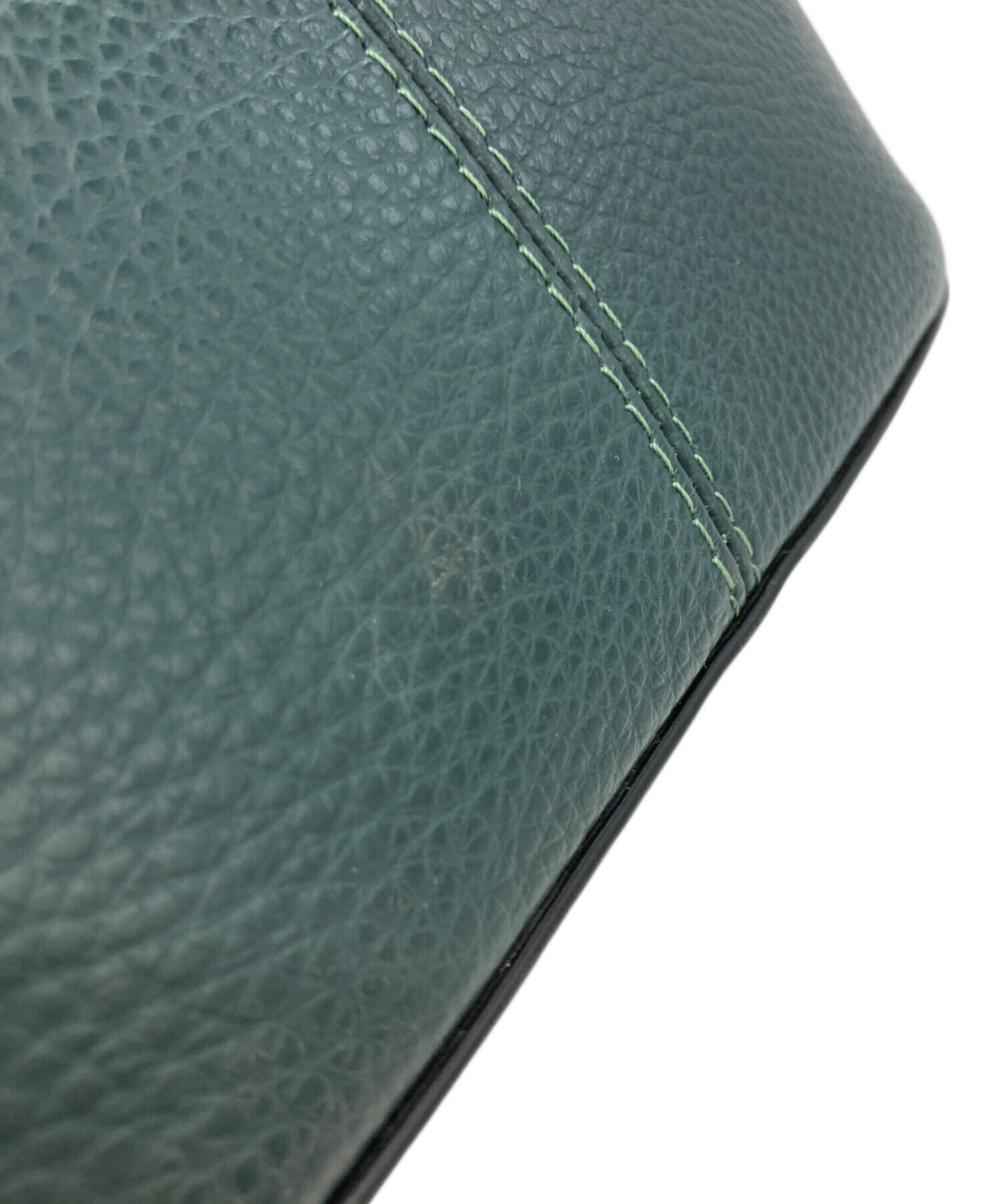 新品同様　COACH　コーチ　ショルダーバッグ　レザー　グリーン　ロゴ　現行完売 中古・古着通販】COACH (コーチ) ショルダーバッグ グリーン｜ブランド