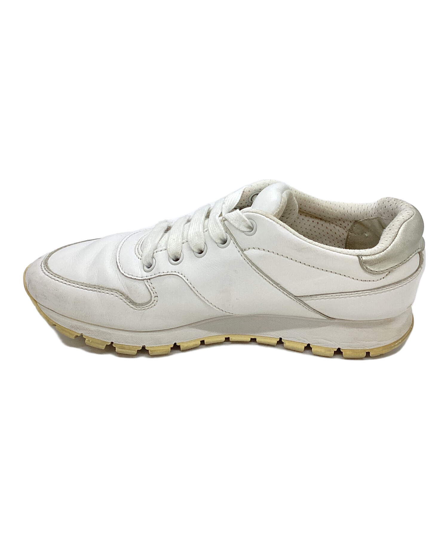 中古・古着通販】PRADA (プラダ) ローカットスニーカー ホワイト