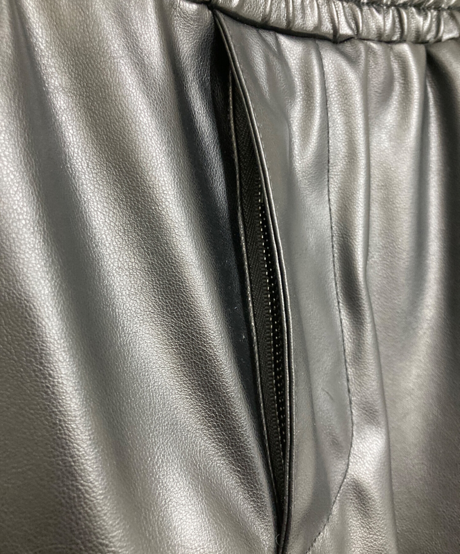 中古・古着通販】DIESEL (ディーゼル) フェイクレザーパンツ ブラック
