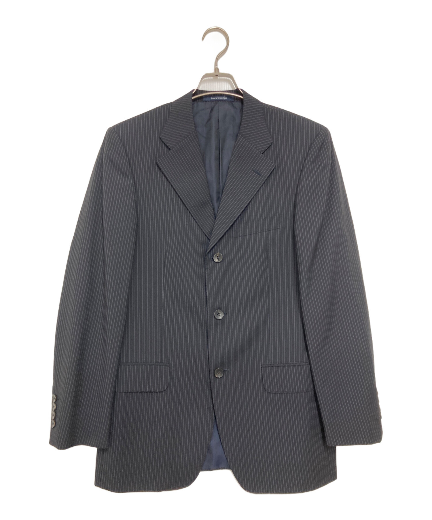 【古着】GUCCI　ストライプ　テーラード３釦 スーツ 【SIZE:52】 GUCCI - グッチ スーツ GUCCI ライトグレー セットアップ ストライプ