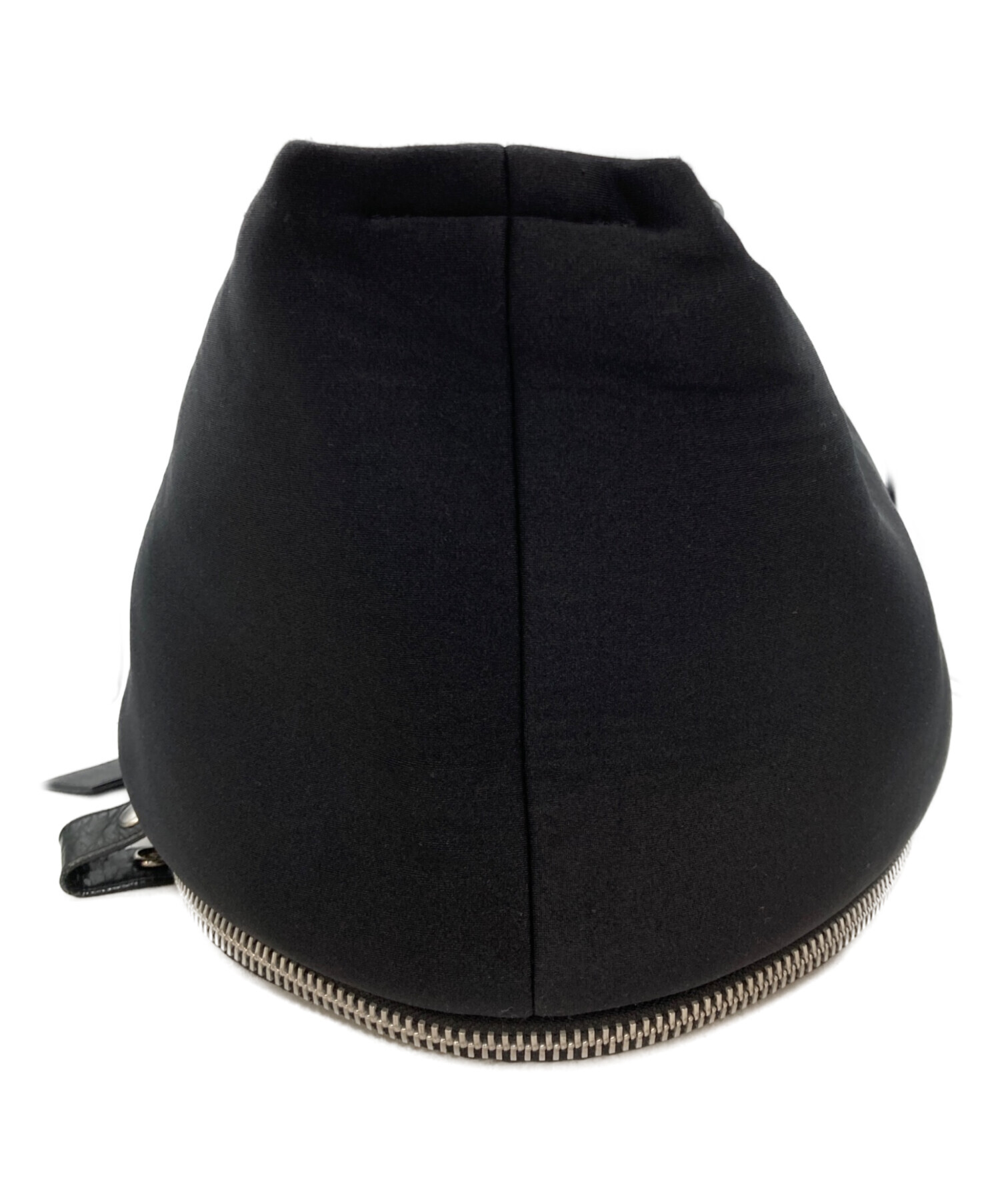 【美品】カワカワ　リュック　バックパック　オールレザー　シルバー金具　黒 中古・古着通販】kawa-kawa (カワカワ) バックパック ブラック