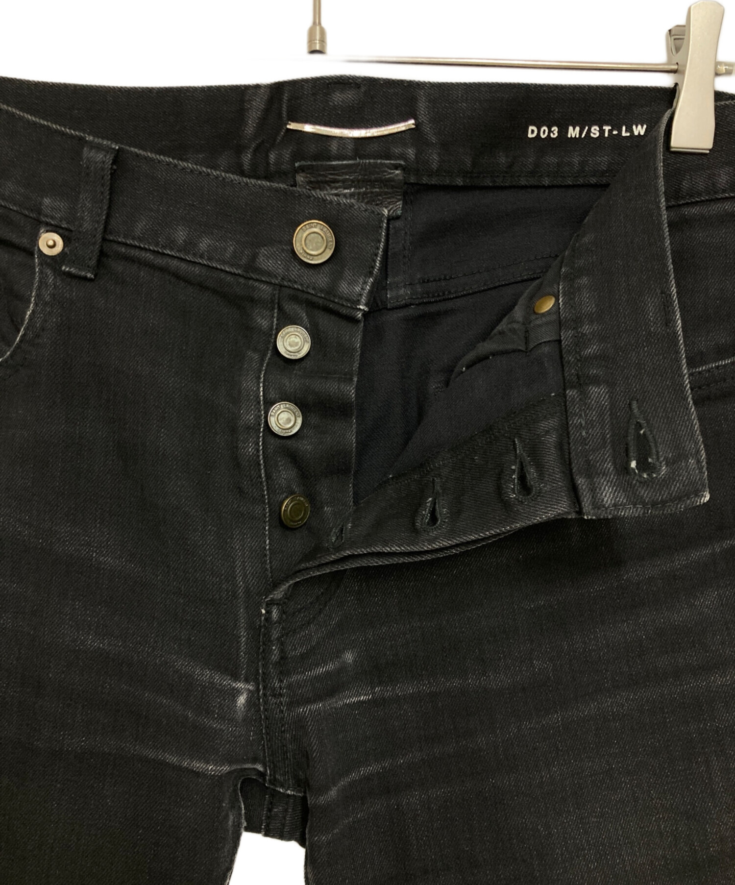 希少 サンローラン パリ 上質 ストレート ボタンフライ デザイン デニムパンツ 中古・古着通販】Saint Laurent Paris (サンローランパリ) ボタン