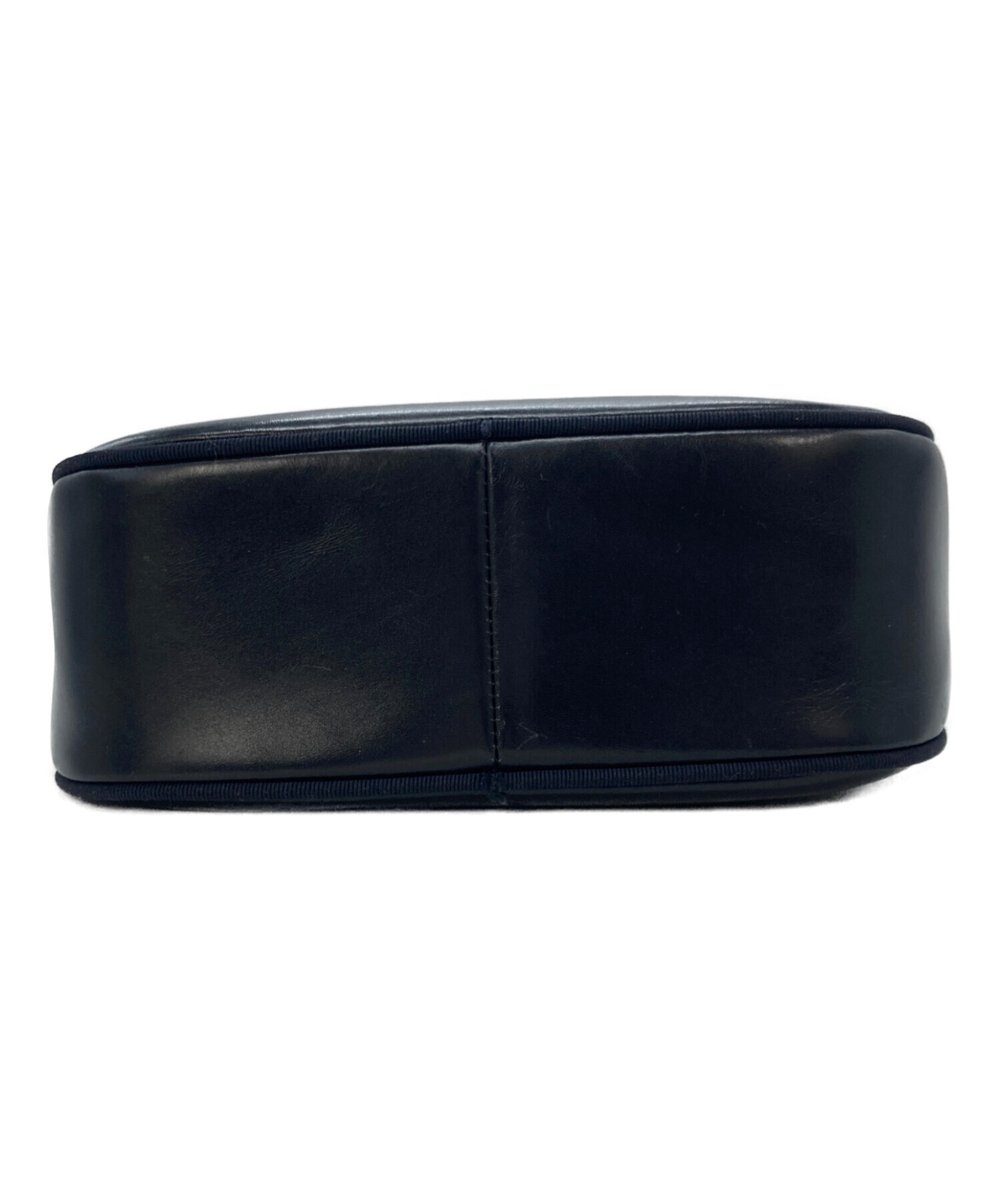 Salvatore Ferragamo 黒　22.5センチ　新品未使用 中古・古着通販】Salvatore Ferragamo (サルヴァトーレ フェラガモ