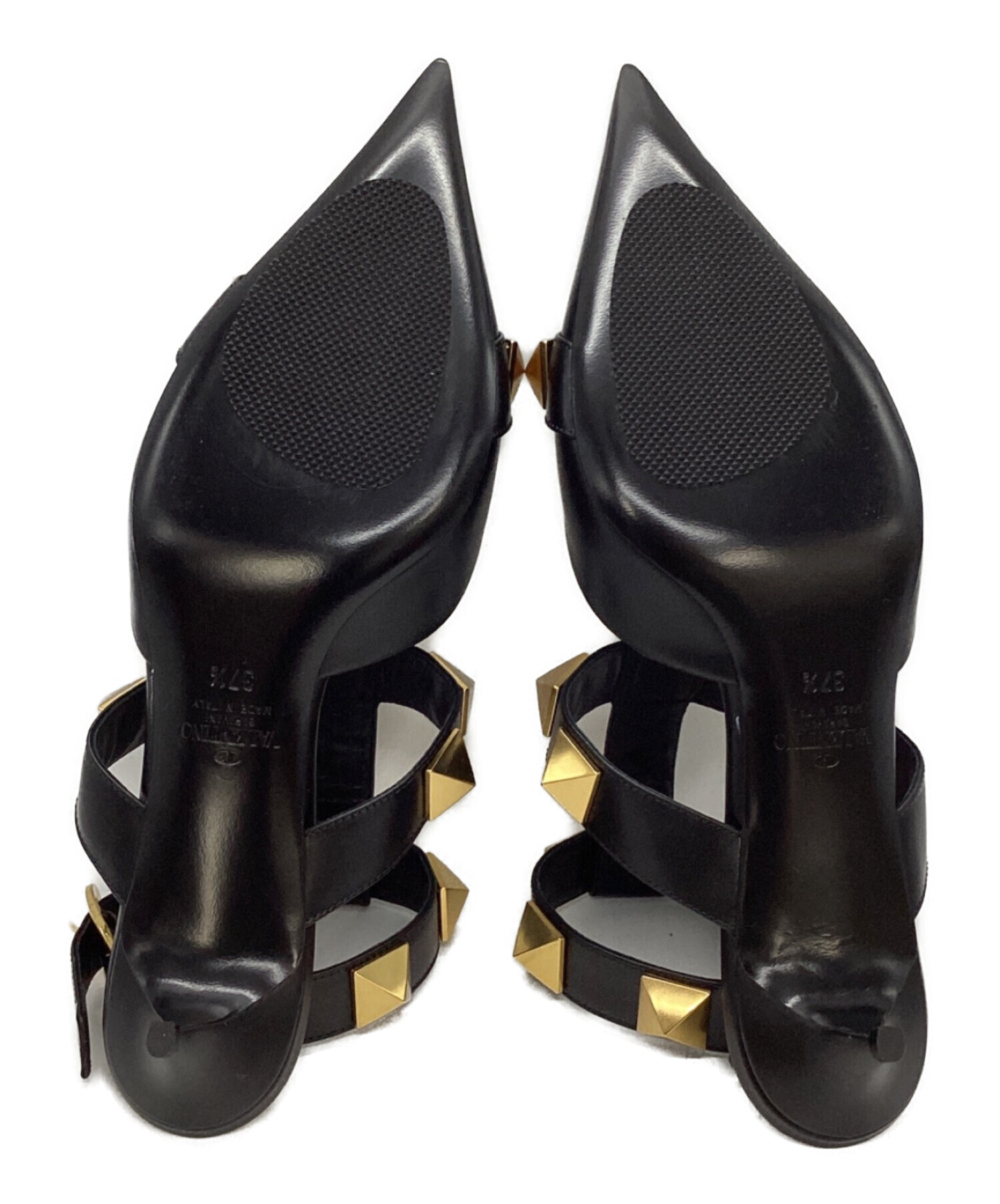 VALENTINO ブラック ポインテッドトゥパンプス 新品未使用 中古・古着通販】VALENTINO GARAVANI (ヴァレンティノ・ガラヴァーニ