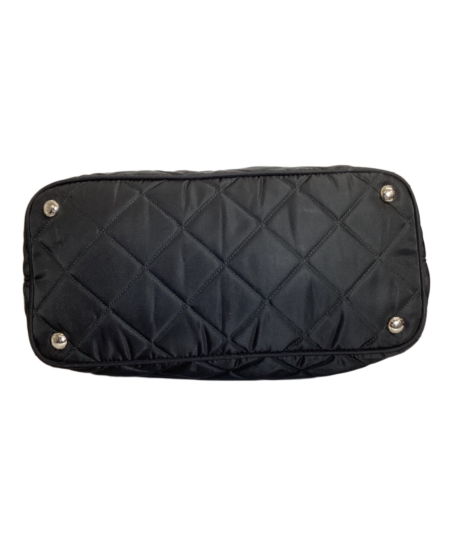 PRADA ナイロンキルティングバック 中古・古着通販】PRADA (プラダ) チェーンハンドルキルティング