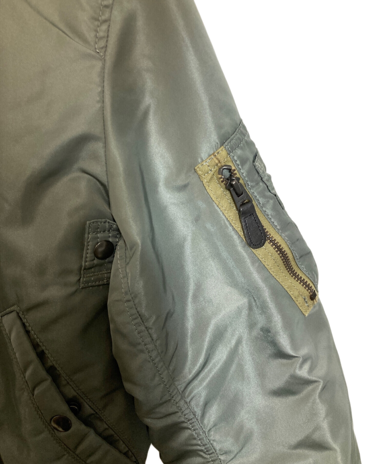 中古・古着通販】AVIREX (アヴィレックス) MA-1ジャケット グリーン