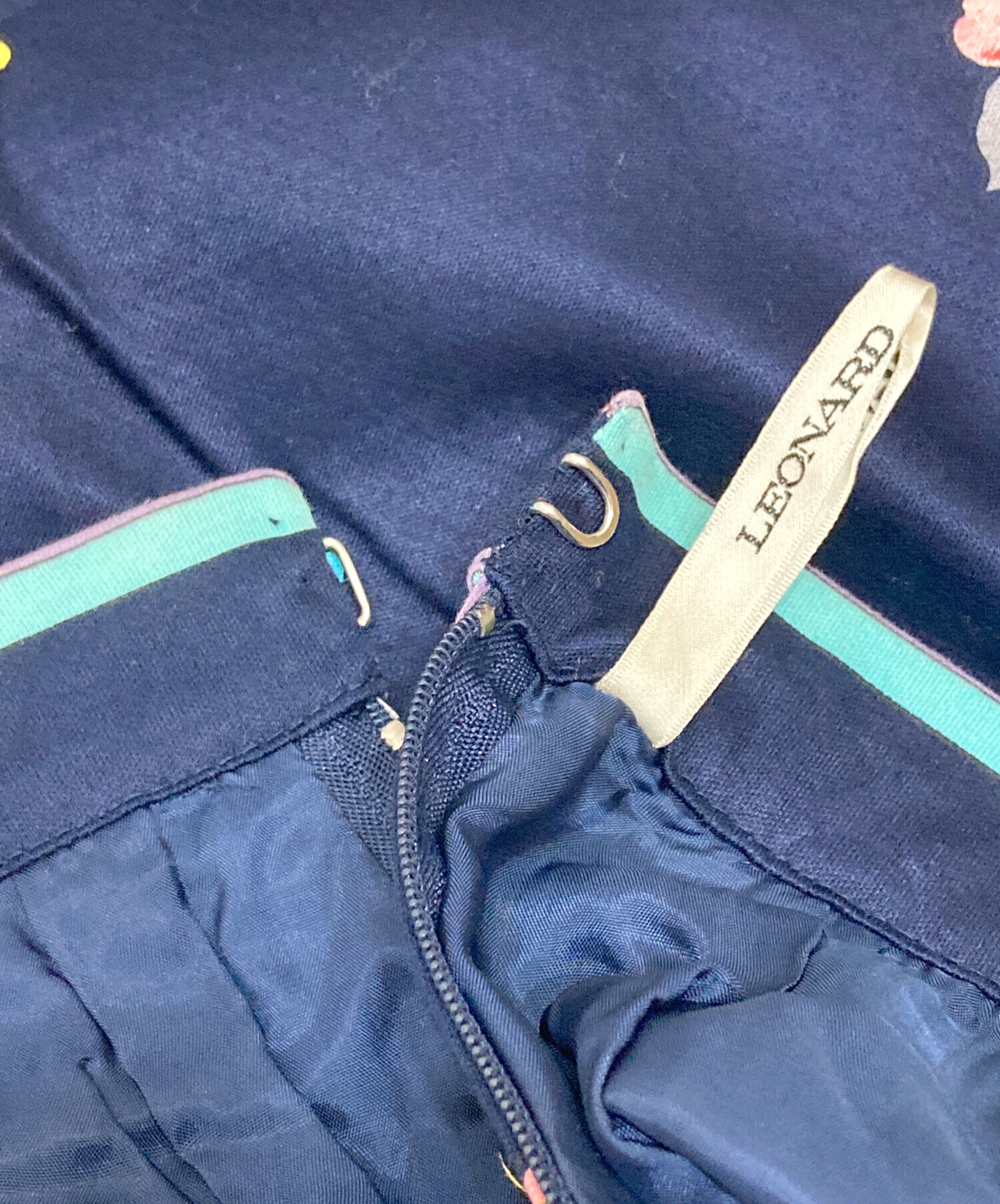 中古・古着通販】LEONARD (レオナール) 総柄スカート ネイビー サイズ