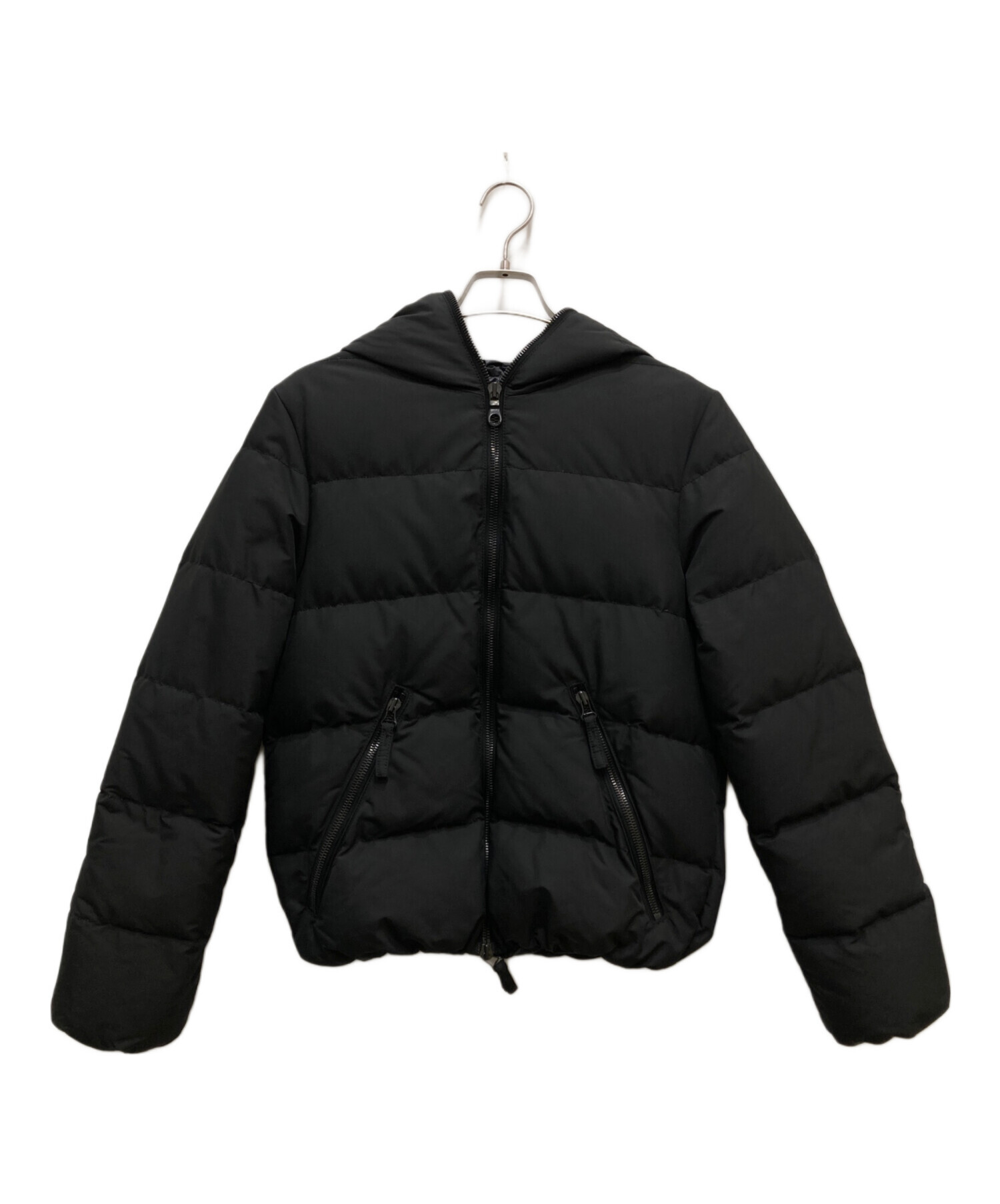 DUVETICA(デュベティカ)黒のフード付きダウンジャケット　46 DUVETICA（デュベティカ） ダウン パーカー ジャケット 46 黒系