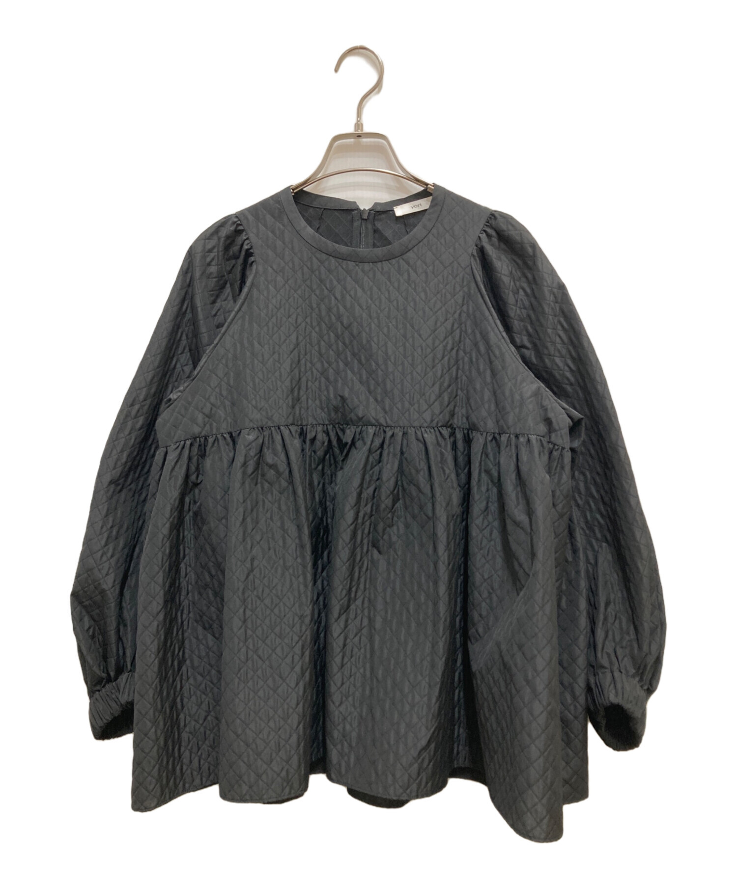 完売品 最安値 yori キルト柄パフスリーブブラウス エリカ社 キルト柄