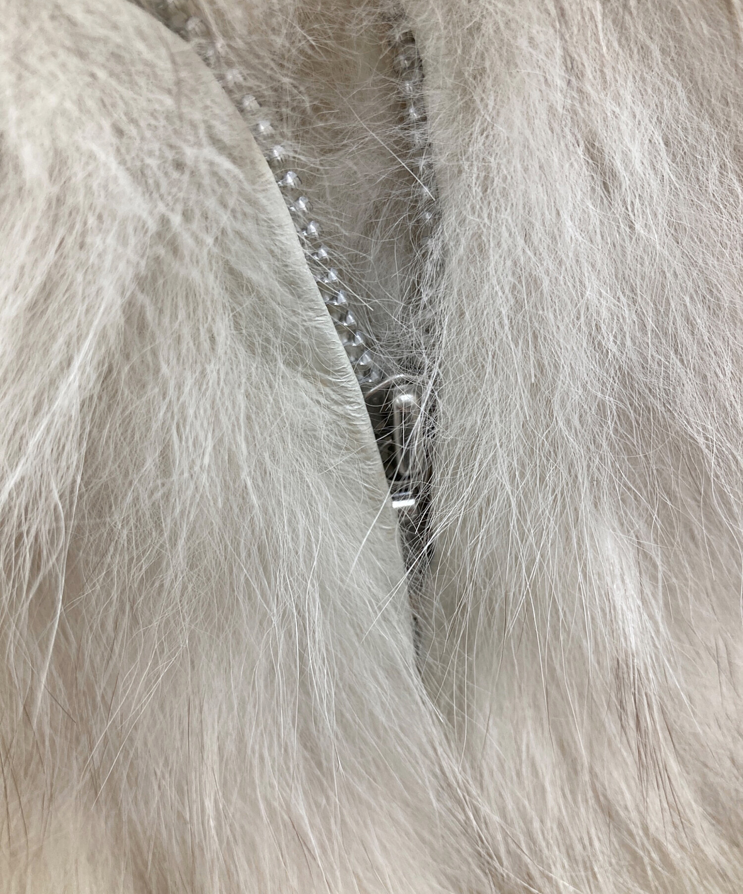 ピーチジョン ブルーフォックスファー ジップアップ コート 毛皮 羊革 M〜L ピーチジョン ブルーフォックスファー ジップアップ コート 毛皮 羊革