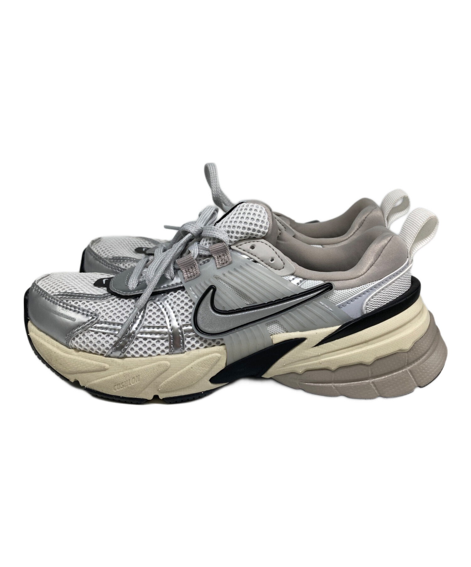 中古・古着通販】NIKE (ナイキ) W V2K RUN グレー サイズ:23cm 