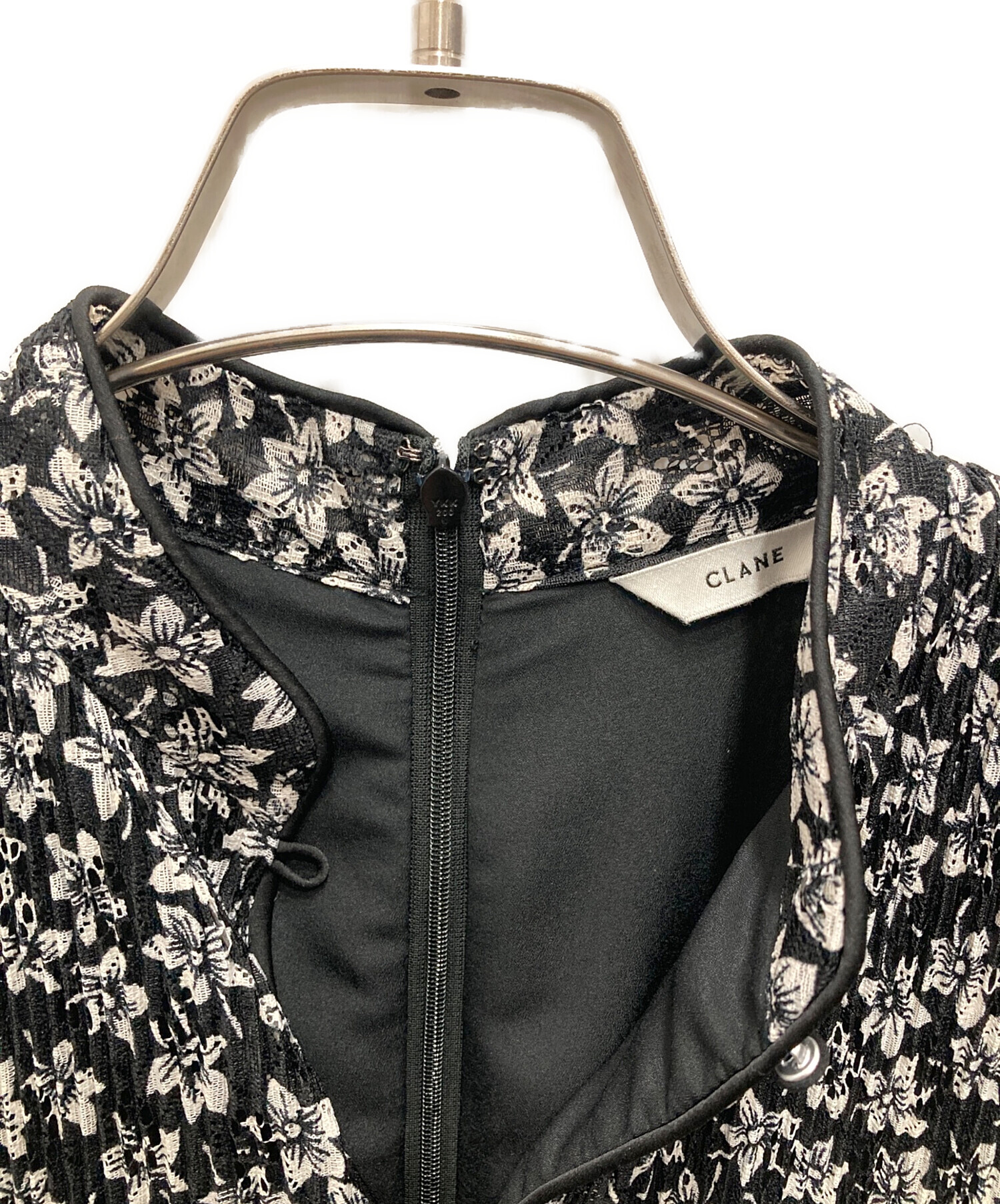 中古・古着通販】CLANE (クラネ) PLEATS FLORET ONE PIECE ブラック