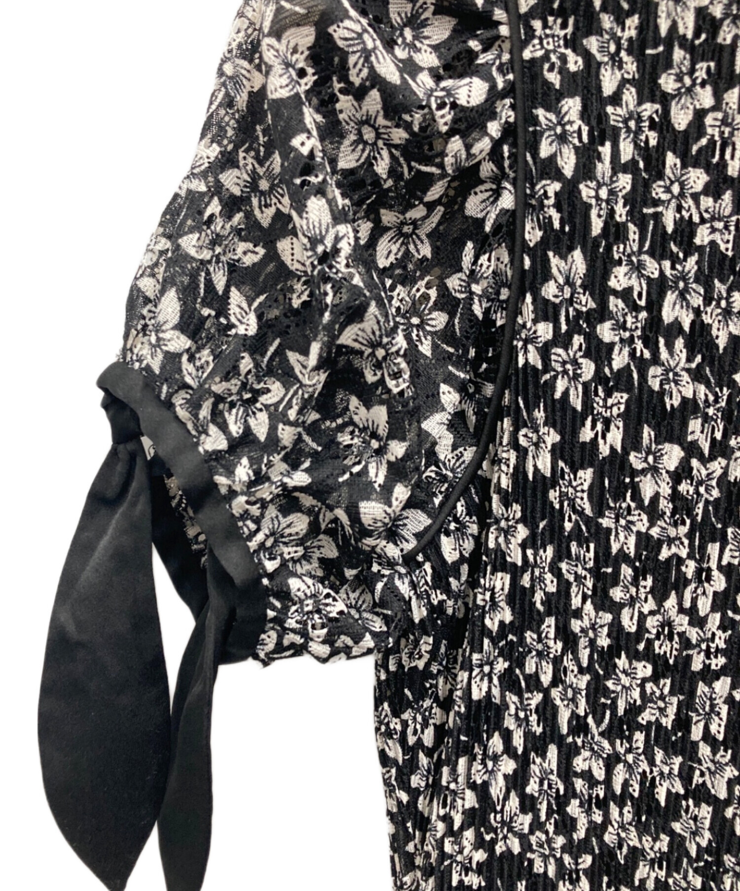 中古・古着通販】CLANE (クラネ) PLEATS FLORET ONE PIECE ブラック
