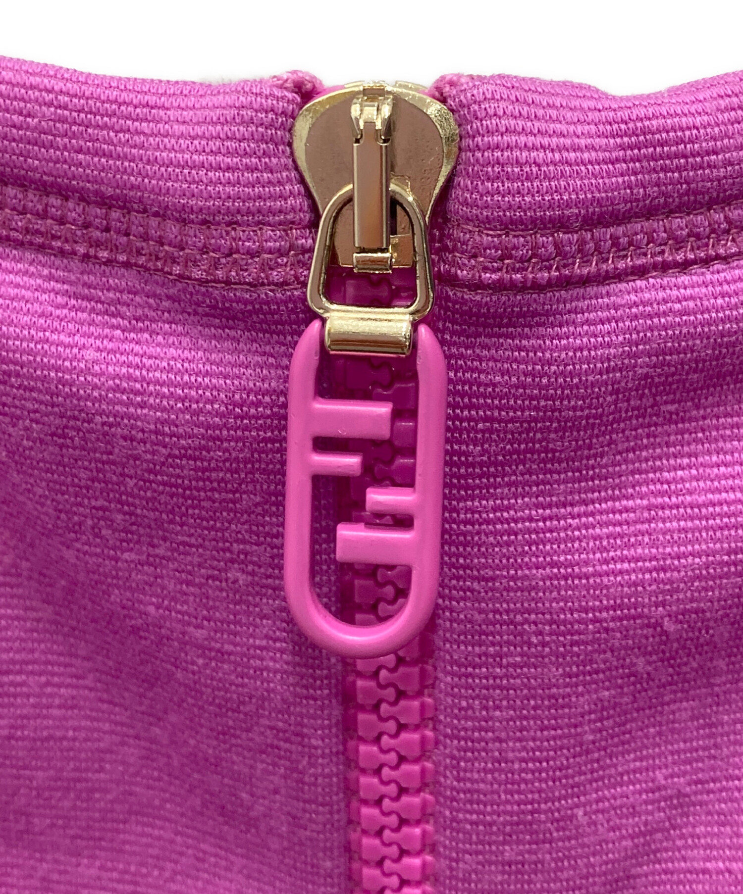中古・古着通販】FENDI (フェンディ) SKIMS (スキムス) ノースリーブ 