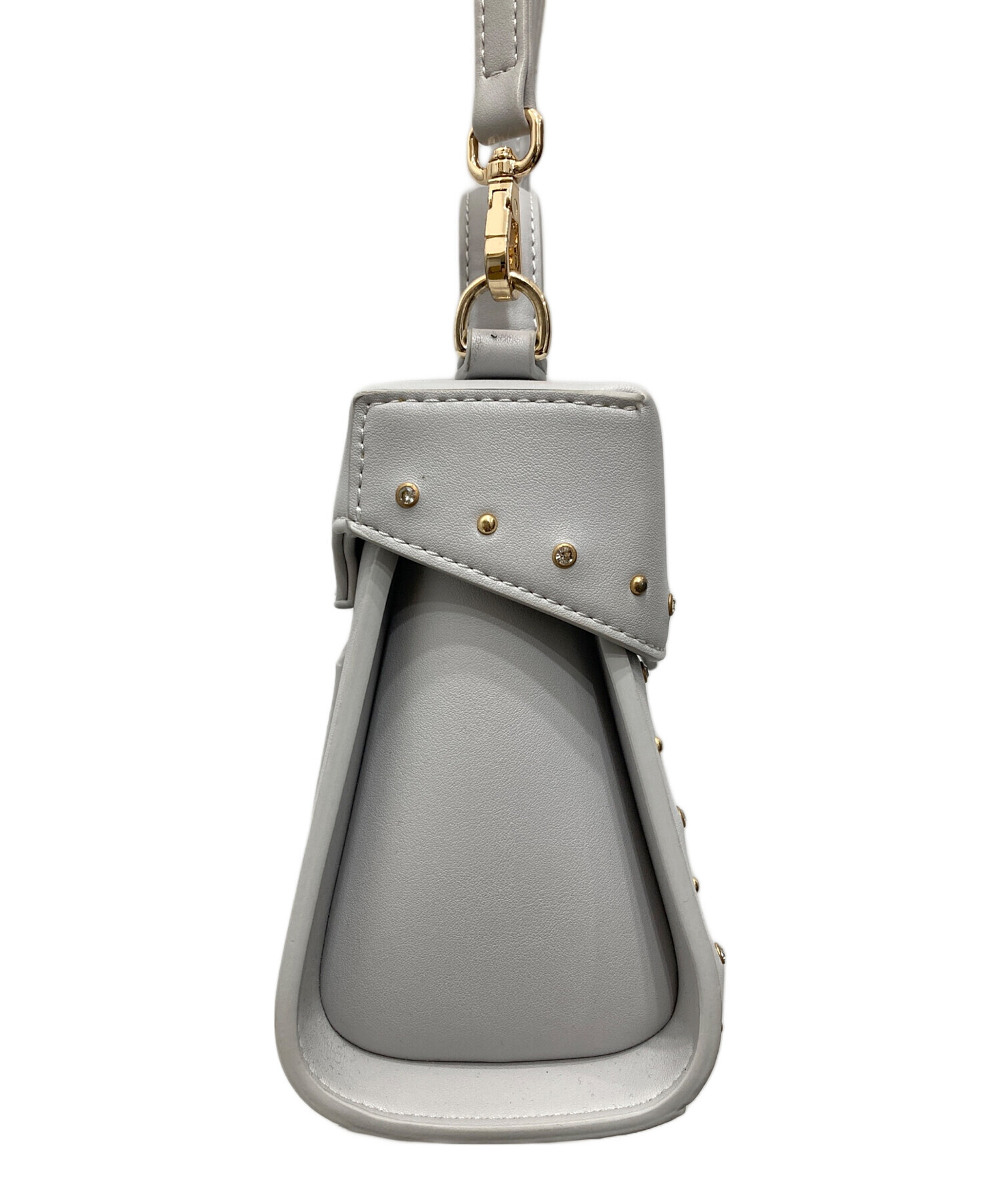 【新品未使用】DIANA 肩掛けバッグ 中古・古着通販】DIANA (ダイアナ) ショルダーバッグ グレー｜ブランド