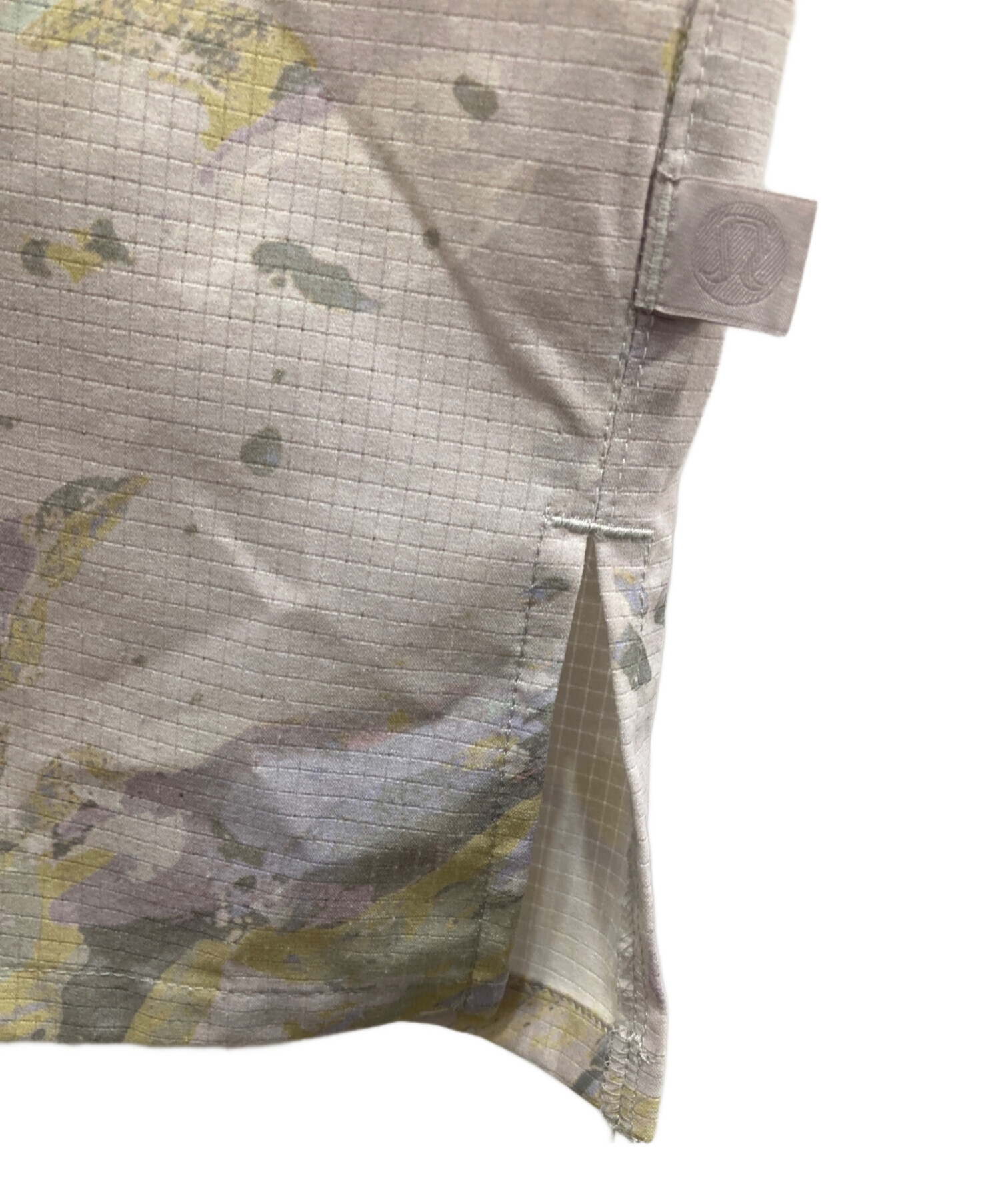 中古・古着通販】LULULEMON (ルルレモン) 半袖シャツ グレー サイズ:L 