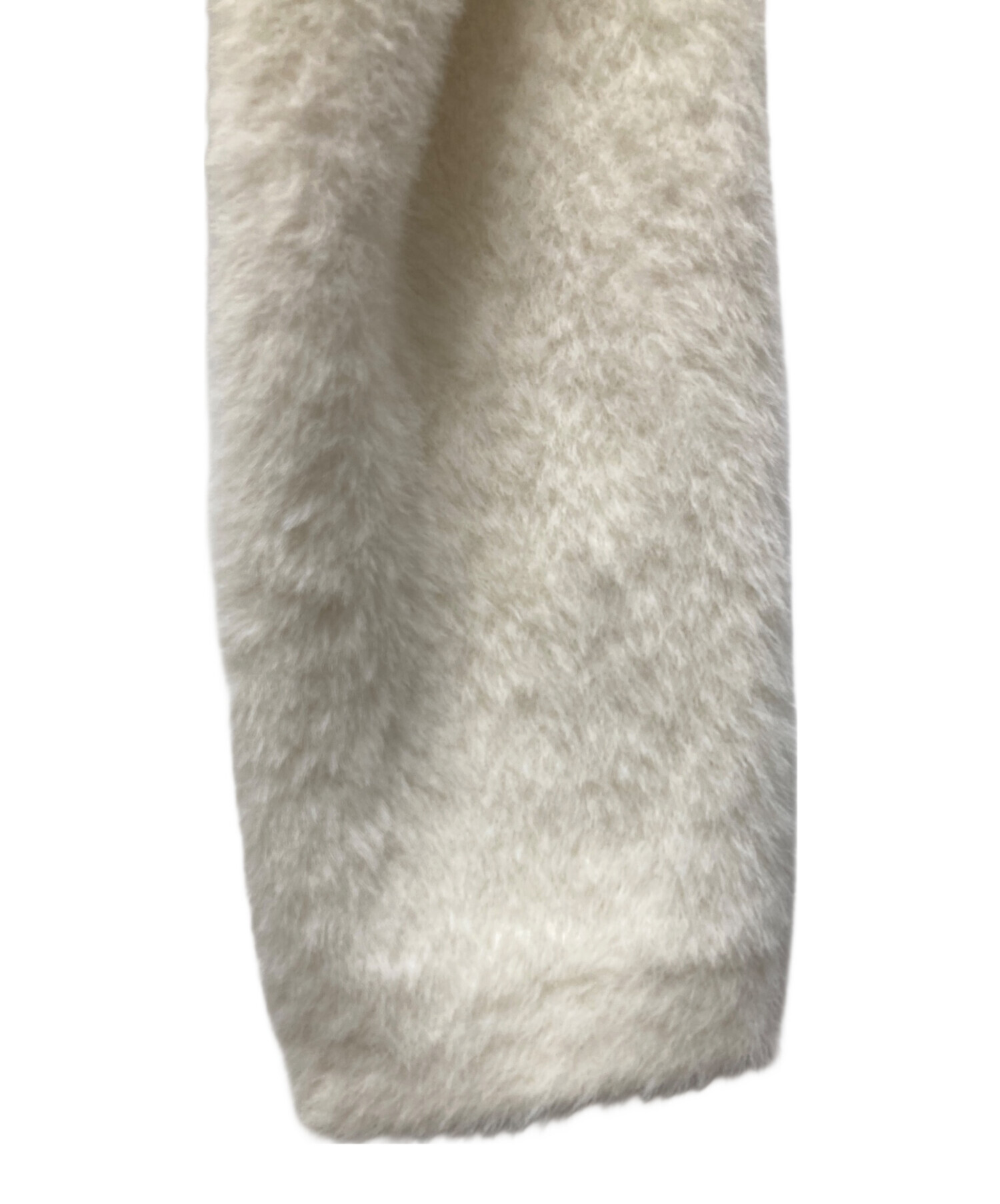 【新品】メゾンドドルチェ ソフトプルオーバー ホワイト 中古・古着通販】maison de dolce (メゾンドドルチェ