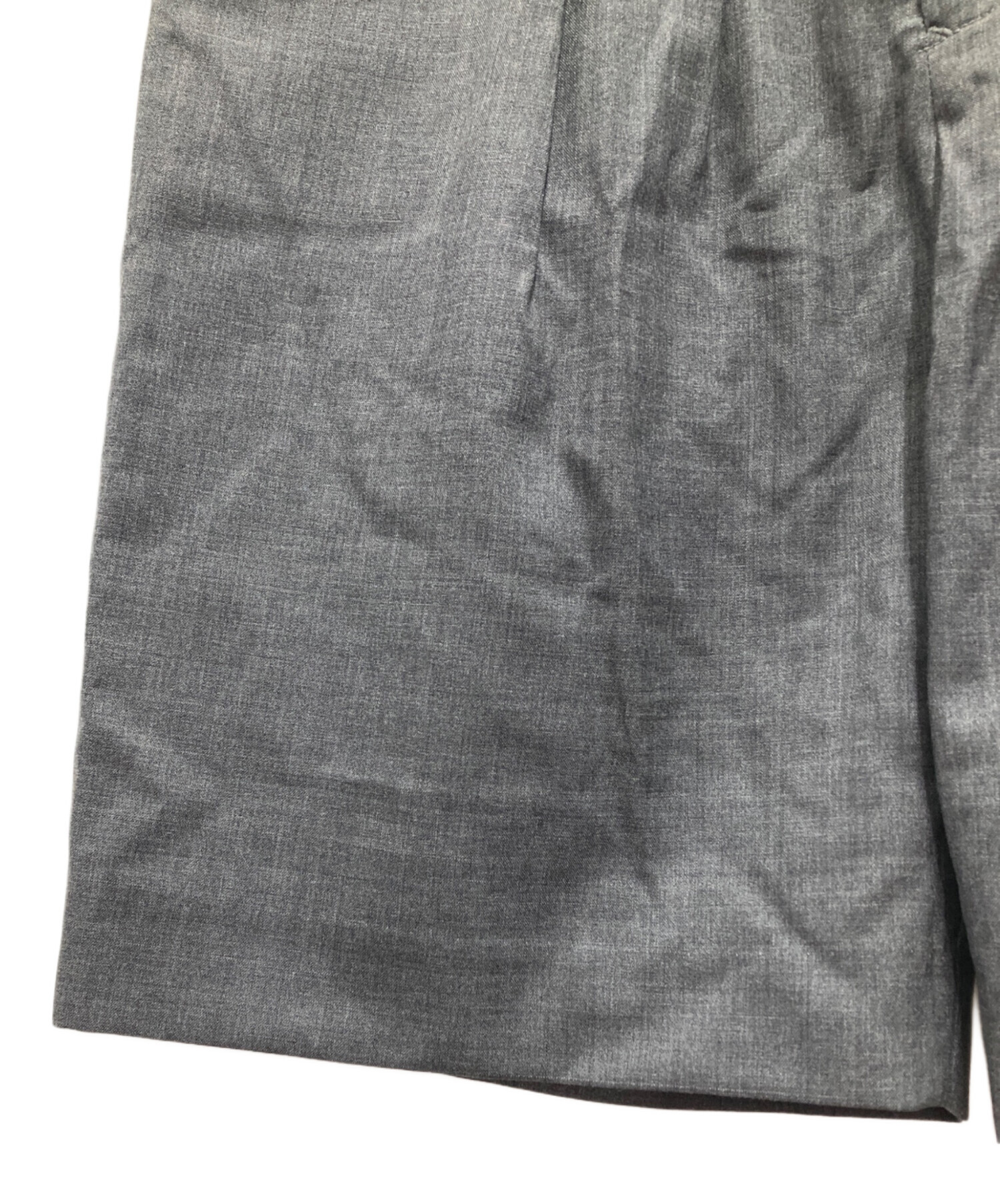 FARAH ファーラー ショートパンツ メンズ 【古着】【中古】 中古・古着通販】FARAH (ファーラー) Two Tuck Wide Shorts/ツータック