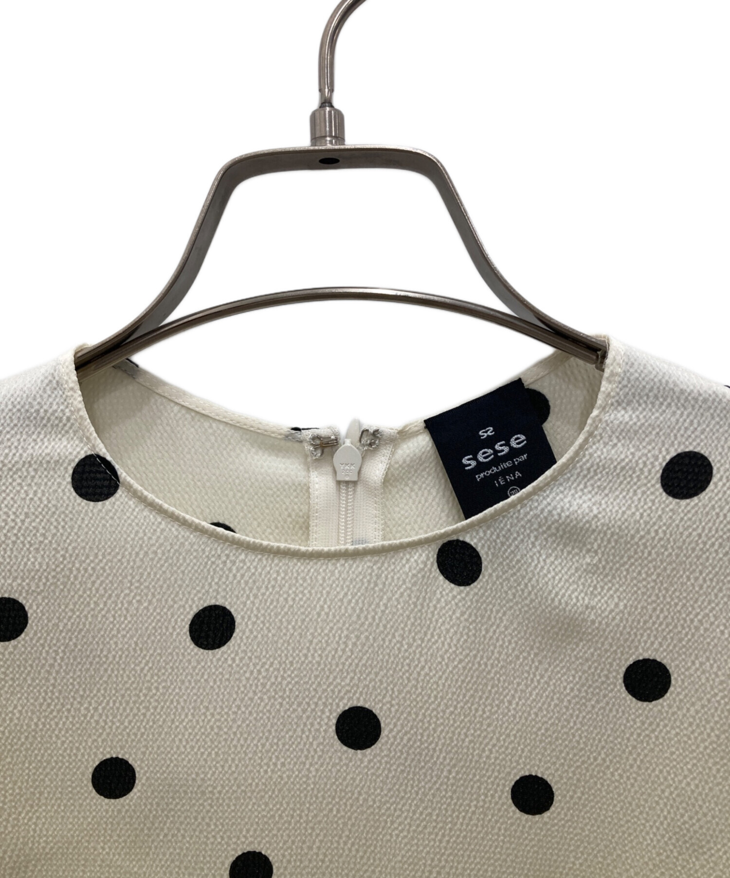 sese ドットブラウス IENA - IENA sese ドットブラウス シャツ 黒 水玉 フリーサイズ 美品