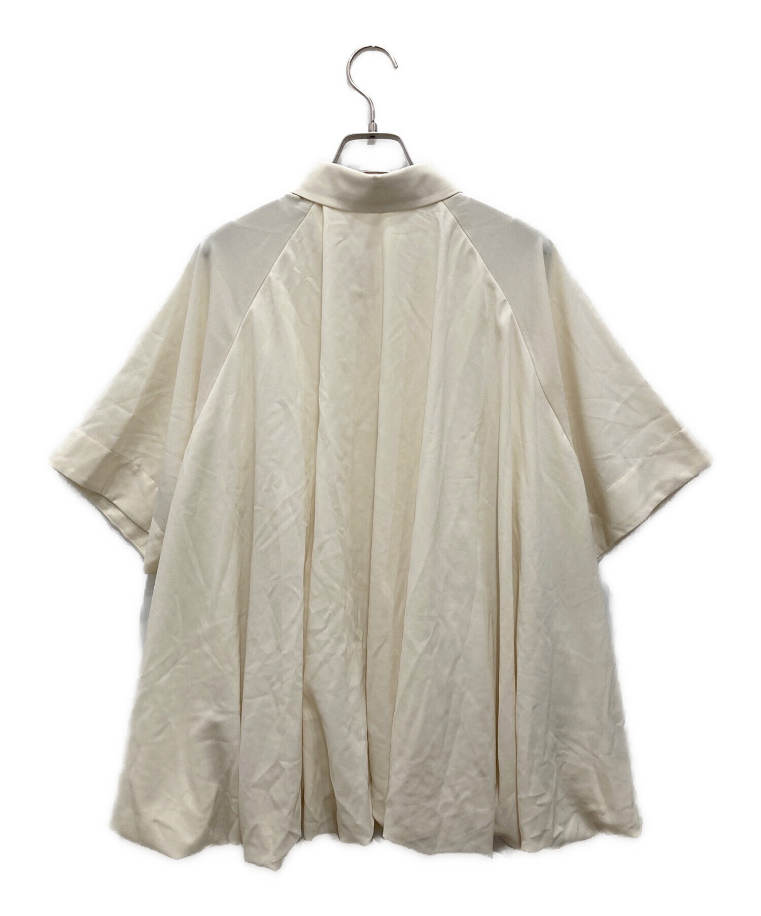 中古・古着通販】ENFOLD (エンフォルド) BALLOON HALF-SLEEVE BLOUSE 中古・古着通販】ENFOLD (エンフォルド) BALLOON HALF-SLEEVE BLOUSE