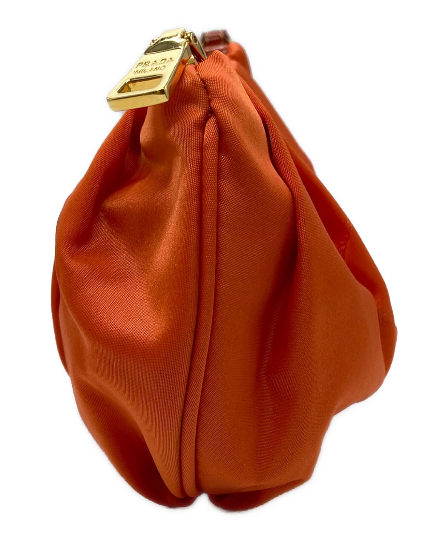 プラダ　ナイロンポーチ 中古・古着通販】PRADA (プラダ) ナイロンポーチ オレンジ｜ブランド