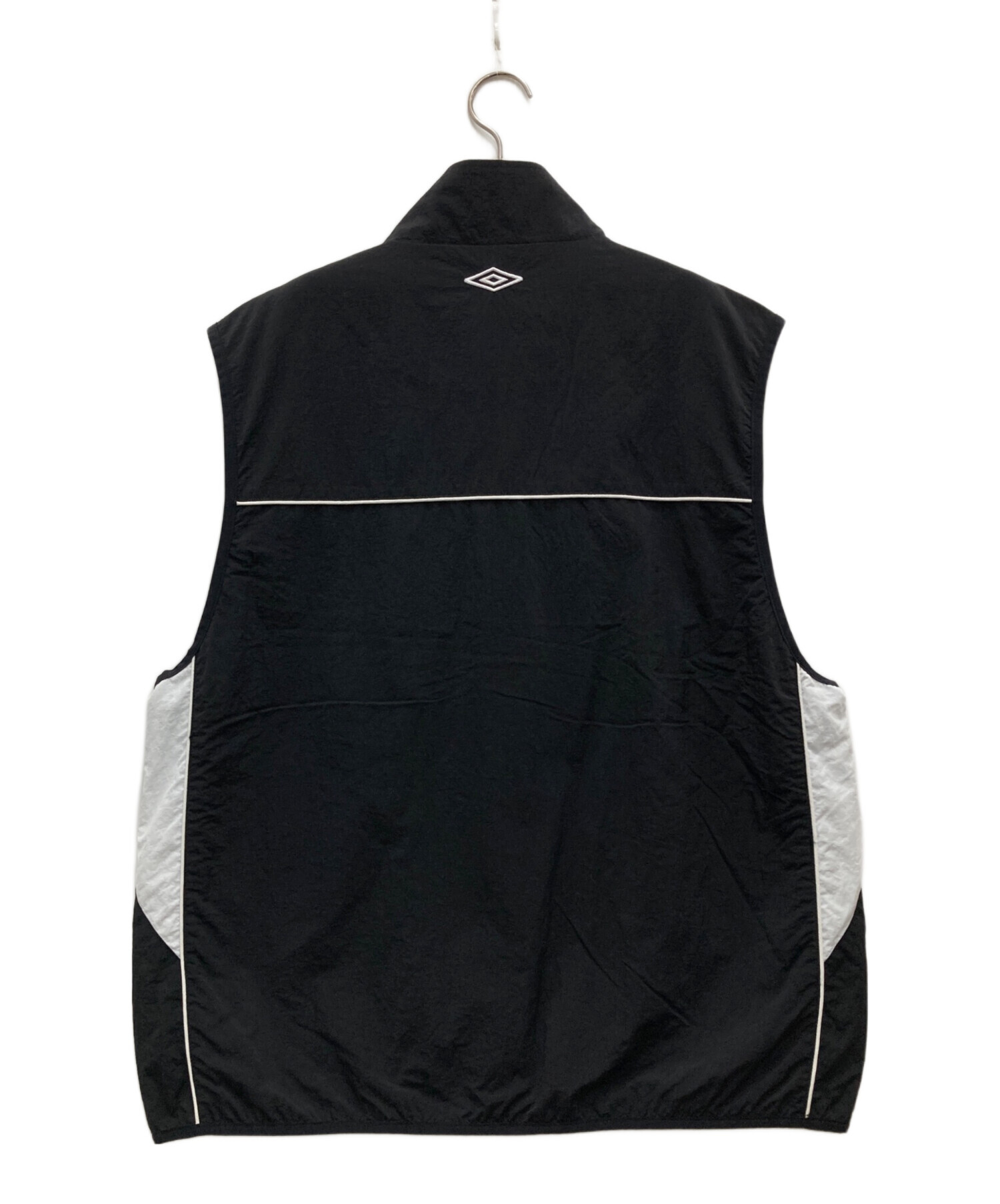中古・古着通販】UMBRO (アンブロ) ナイロンベスト ブラック サイズ:M 