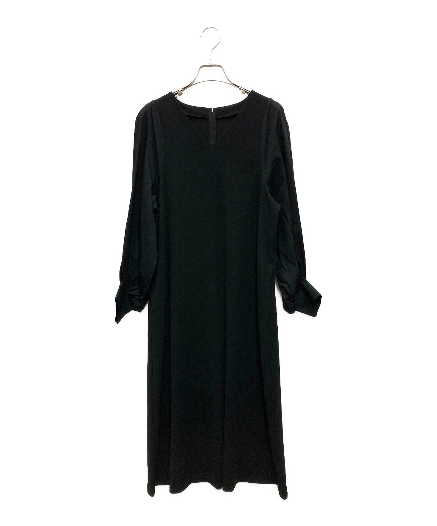 中古・古着通販】ROPE (ロペ) 袖ボリューム切り替えVネックワンピース 