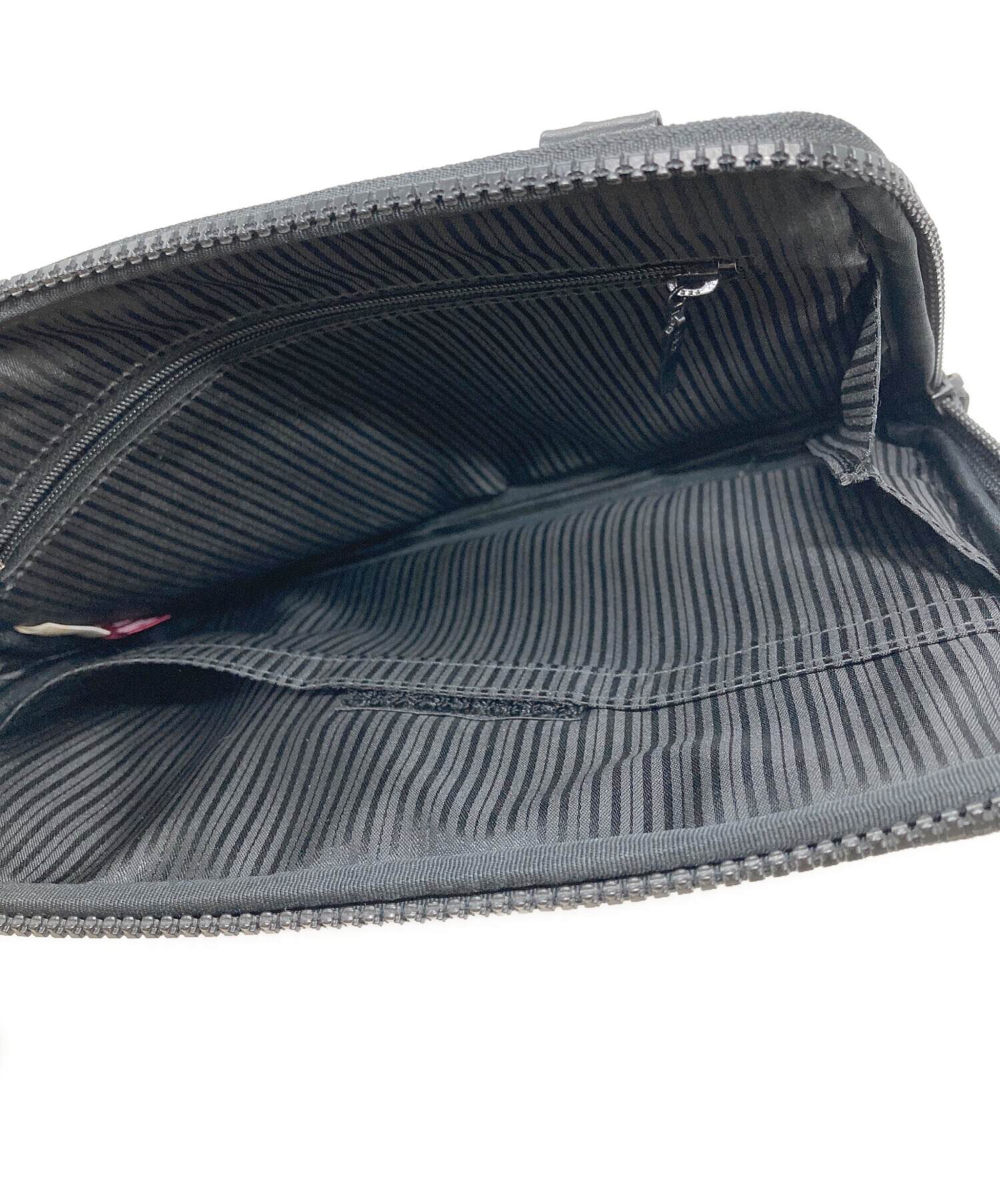 LANVIN ランバン ショルダーバッグ  黒 【古着】【中古】【送料無料】 中古・古着通販】LANVIN (ランバン) レザーショルダーバッグ ブラック