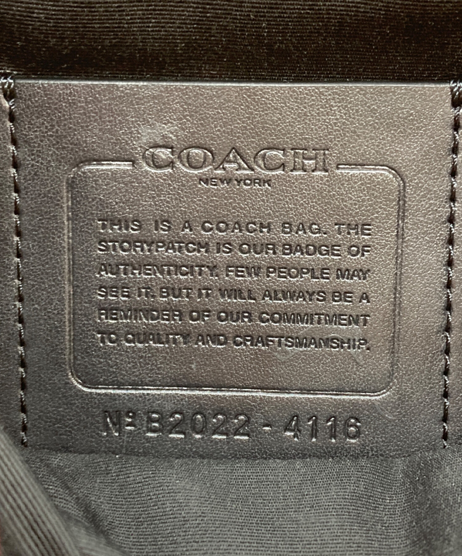 中古・古着通販】COACH (コーチ) レザーボディバッグ レッド｜ブランド