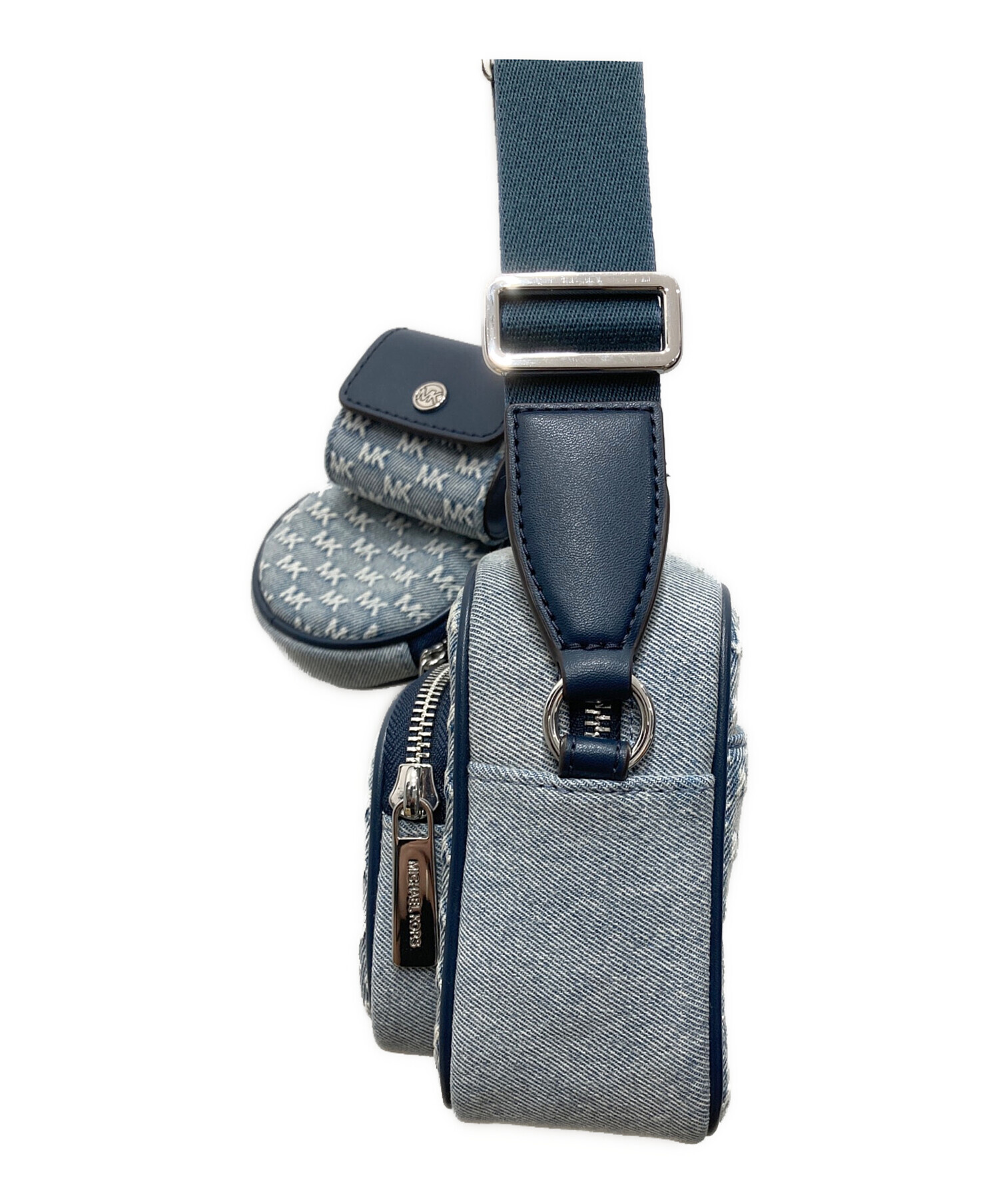 【美品】MICHAEL KORS デニム ボディバッグ 中古・古着通販】MICHAEL KORS (マイケル・コース) デニム地ロゴ
