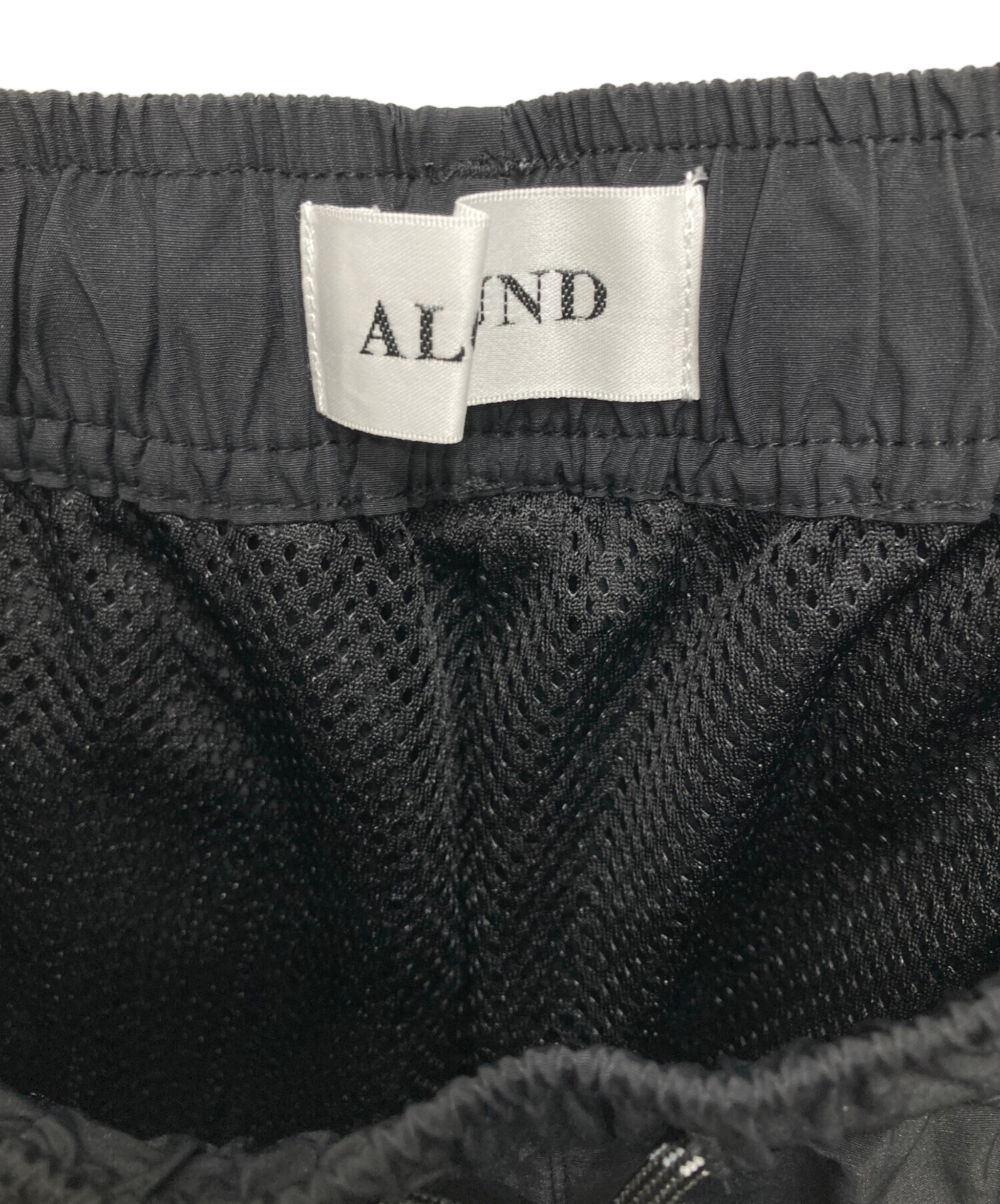 中古・古着通販】ALOUND (アラウンド) VENTILATION NYLON SHORT/ベンチ