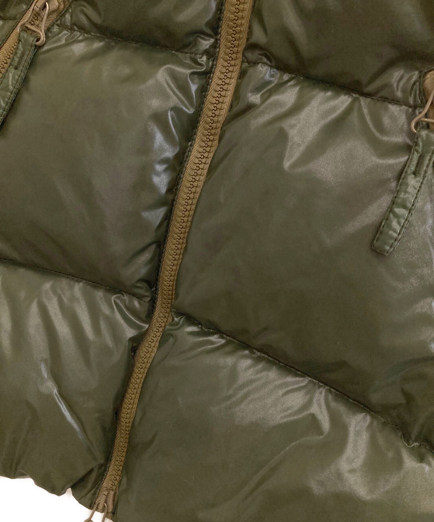 中古・古着通販】DUVETICA (デュベティカ) ダウンベスト グリーン