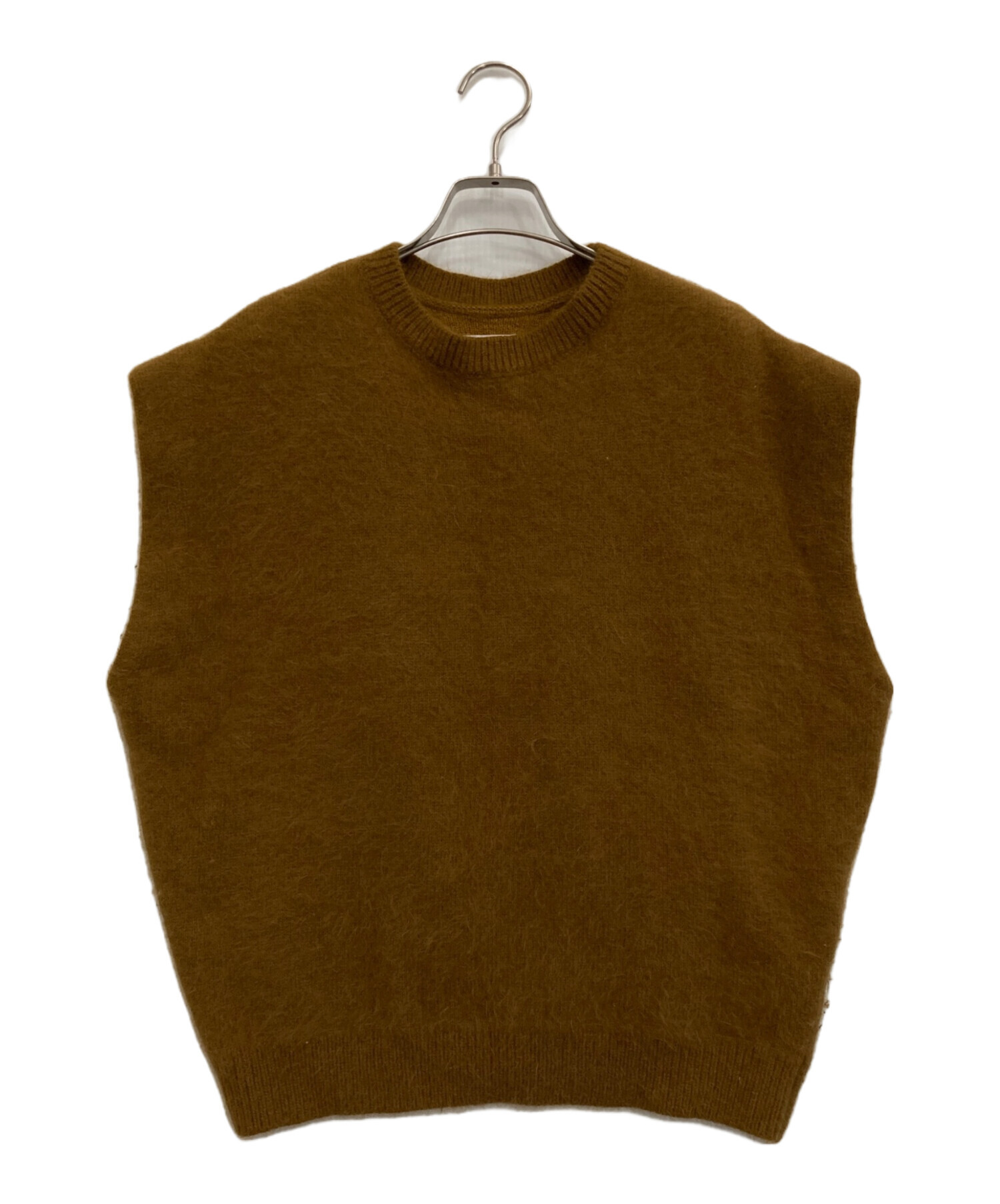 中古・古着通販】AMERI (アメリ) BACK TUCK ANGOLA VEST 中古・古着通販】AMERI (アメリ) BACK TUCK ANGOLA VEST