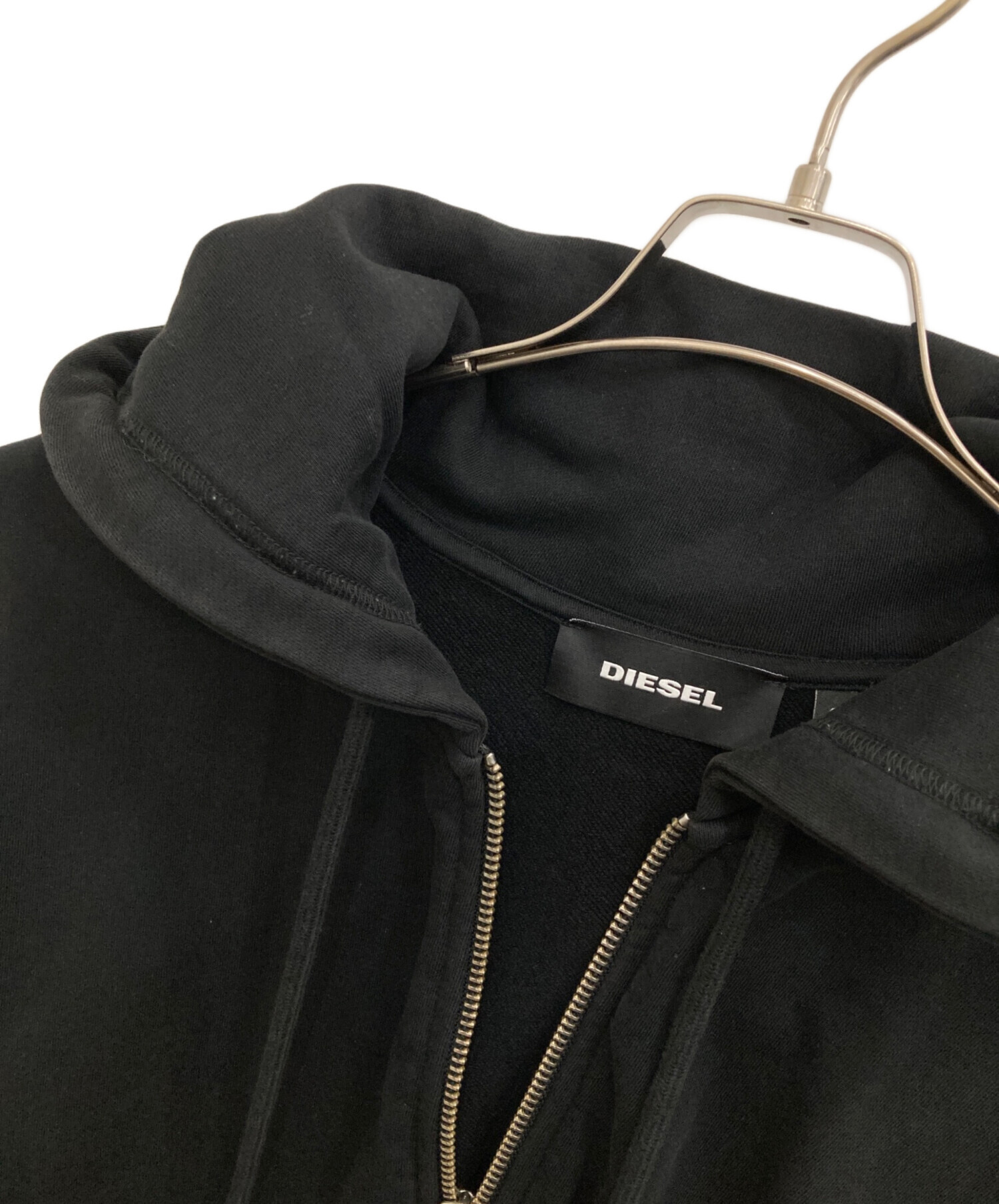 中古・古着通販】DIESEL (ディーゼル) ジップパーカー ブラック サイズ
