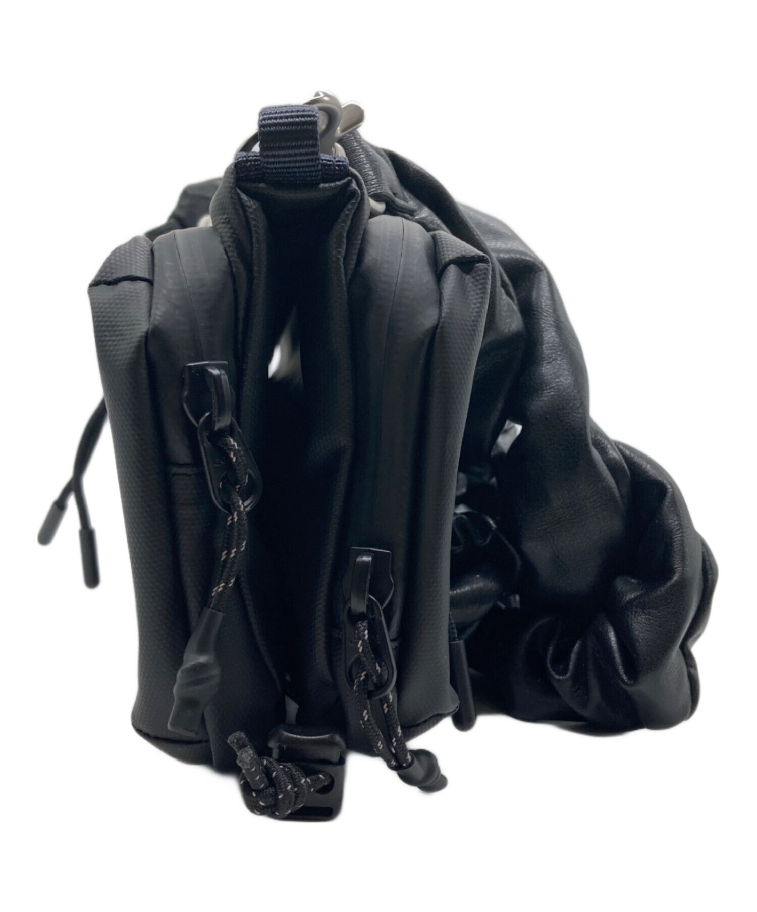 中古・古着通販】TOPOLOGIE (トポロジー) ボトルサコッシュ ブラック