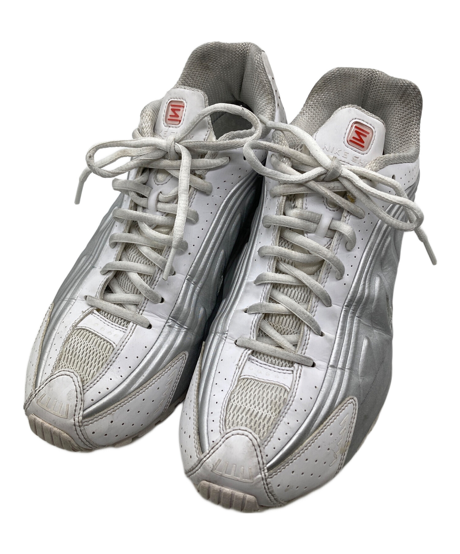 中古・古着通販】NIKE (ナイキ) Shox R4 スニーカー シルバー サイズ 