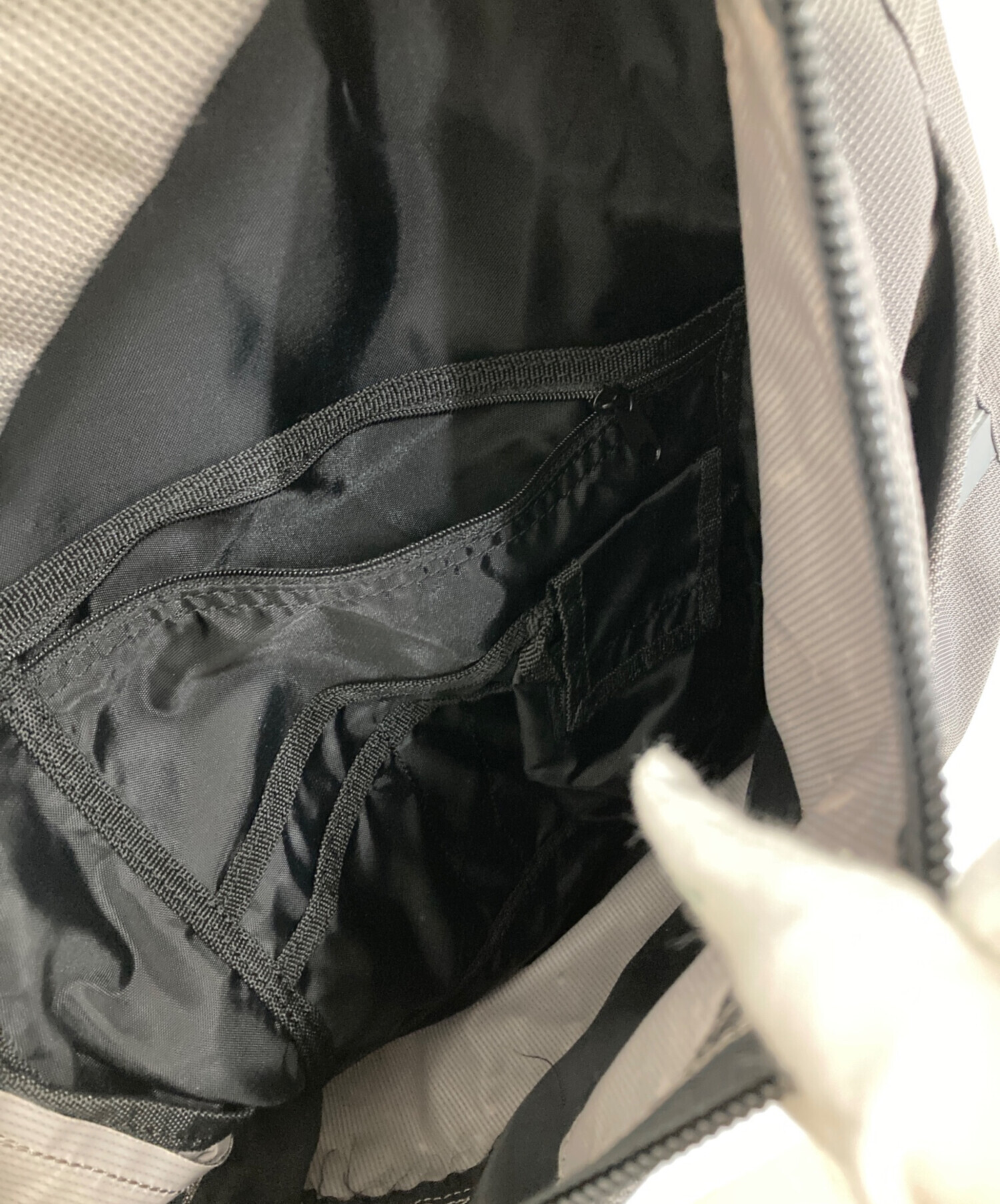 中古・古着通販】DIESEL (ディーゼル) ボディバッグ グレー｜ブランド