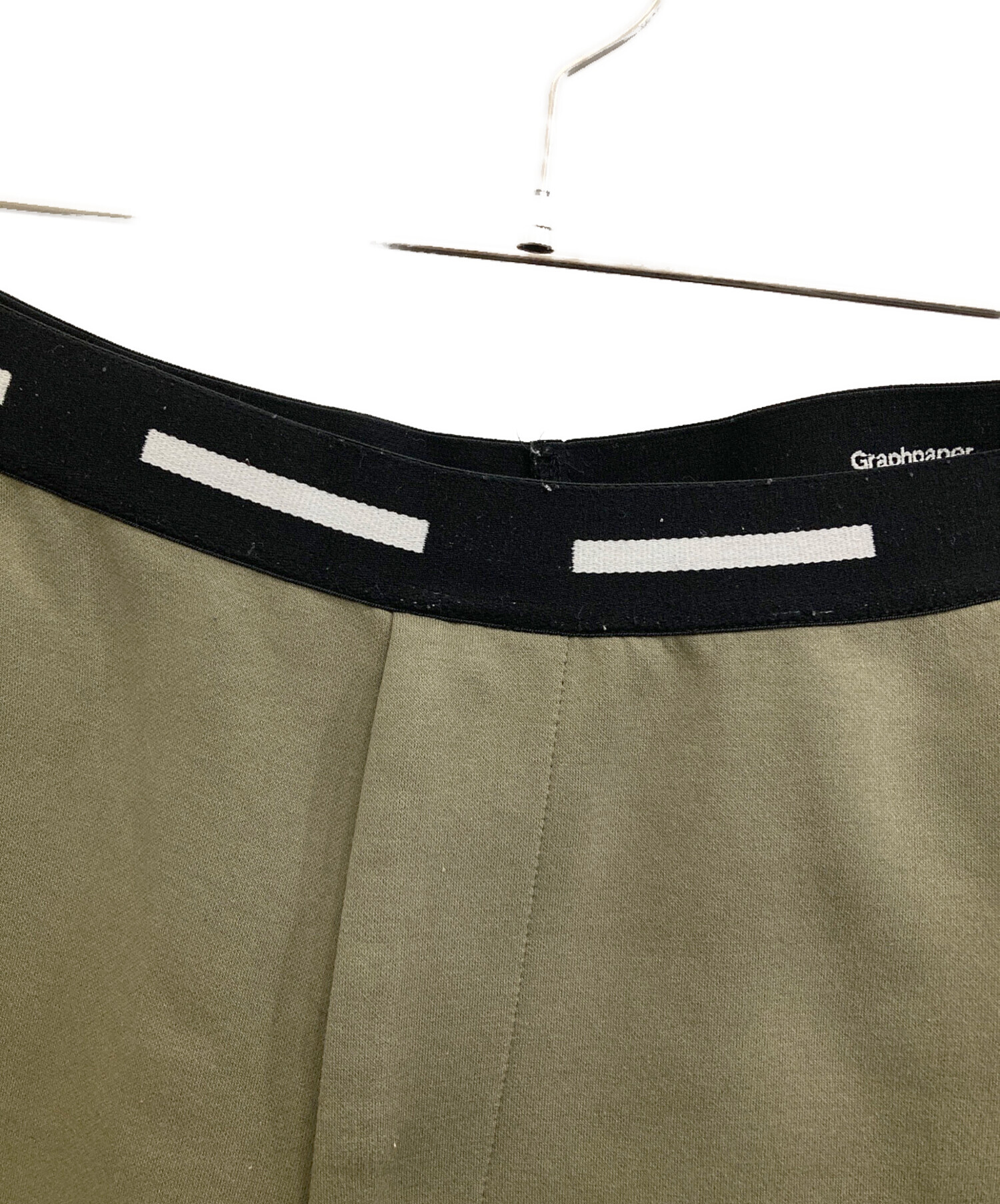 Graphpaper(グラフペーパー)パラシュートパンツ　カーキ　オリーブ 中古・古着通販】Graphpaper (グラフペーパー) ジョガーパンツ