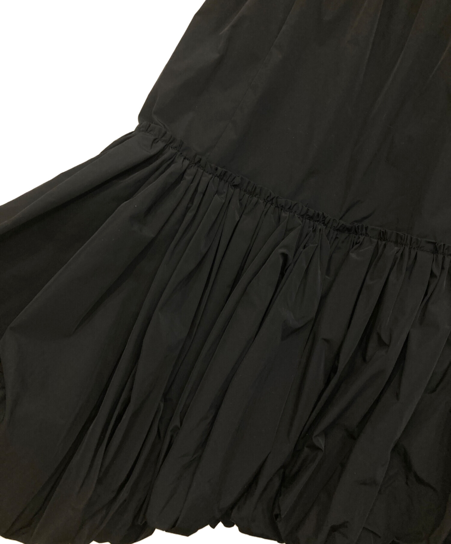【美品】machatt マチャット アシンメトリープリーツスカート ブラック 中古・古着通販】machatt (マチャット) バルーンメモリースカート
