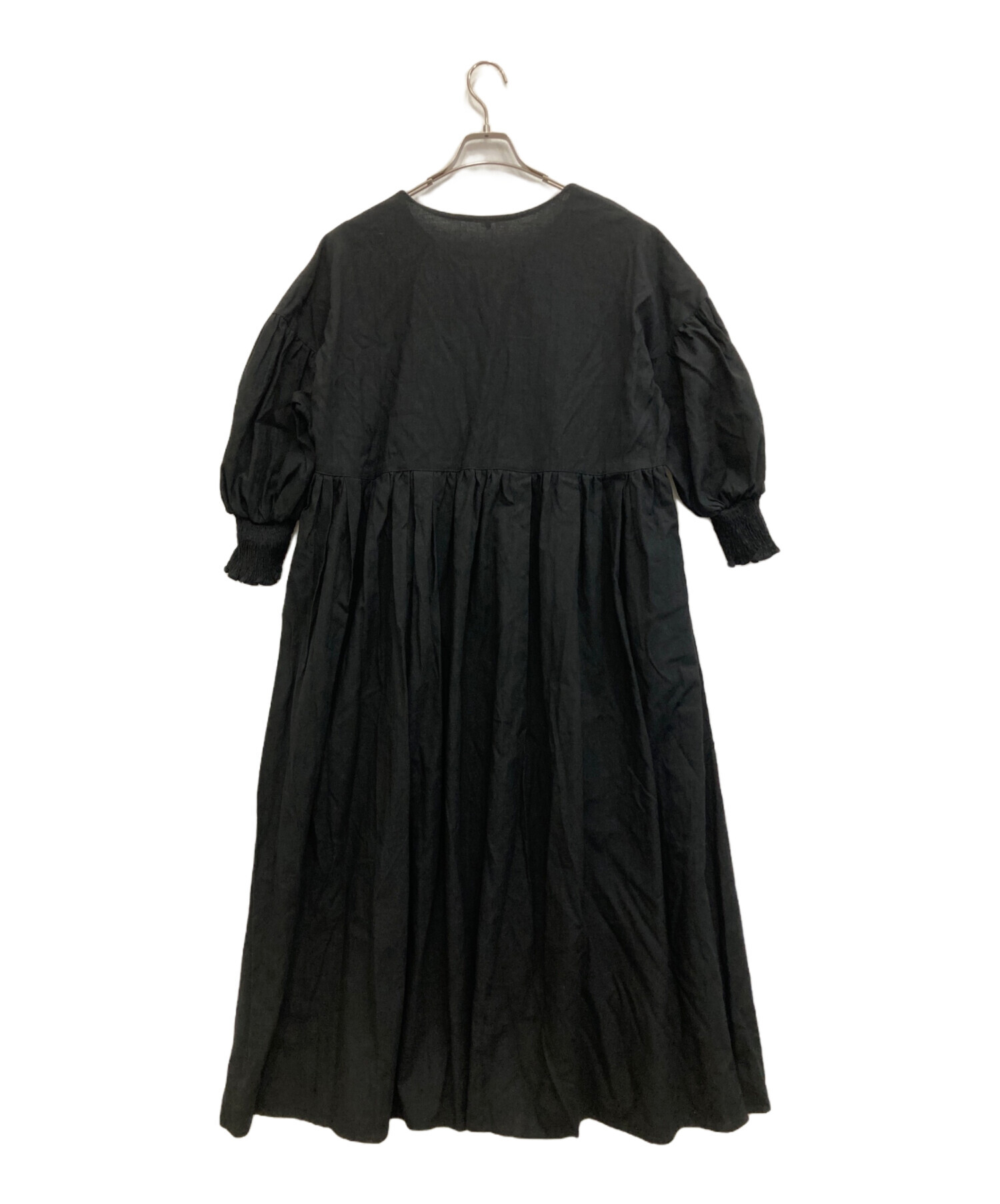 中古・古着通販】BEARDSLEY (ビアズリー) リネンギャザーワンピース 中古・古着通販】BEARDSLEY (ビアズリー) リネンギャザーワンピース
