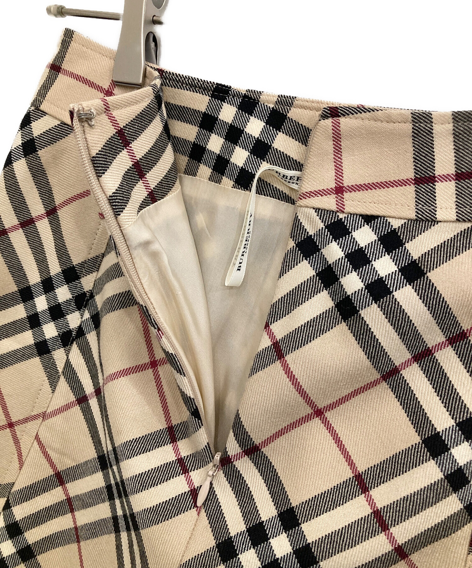 中古・古着通販】BURBERRY LONDON (バーバリーロンドン) ノヴァ 中古・古着通販】BURBERRY LONDON (バーバリーロンドン) ノヴァ