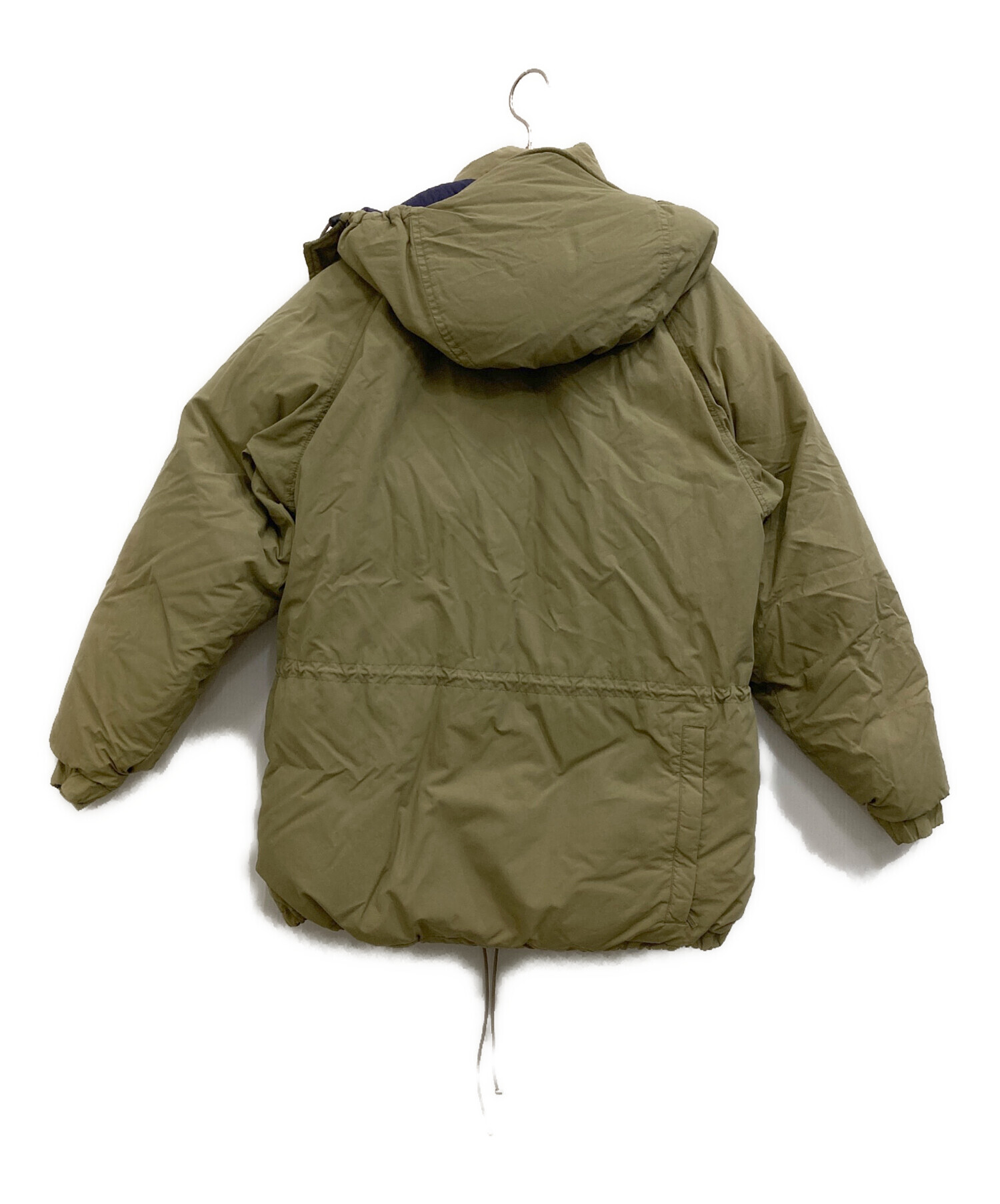 中古・古着通販】mont-bell (モンベル) ダウンコート カーキ 中古・古着通販】mont-bell (モンベル) ダウンコート カーキ