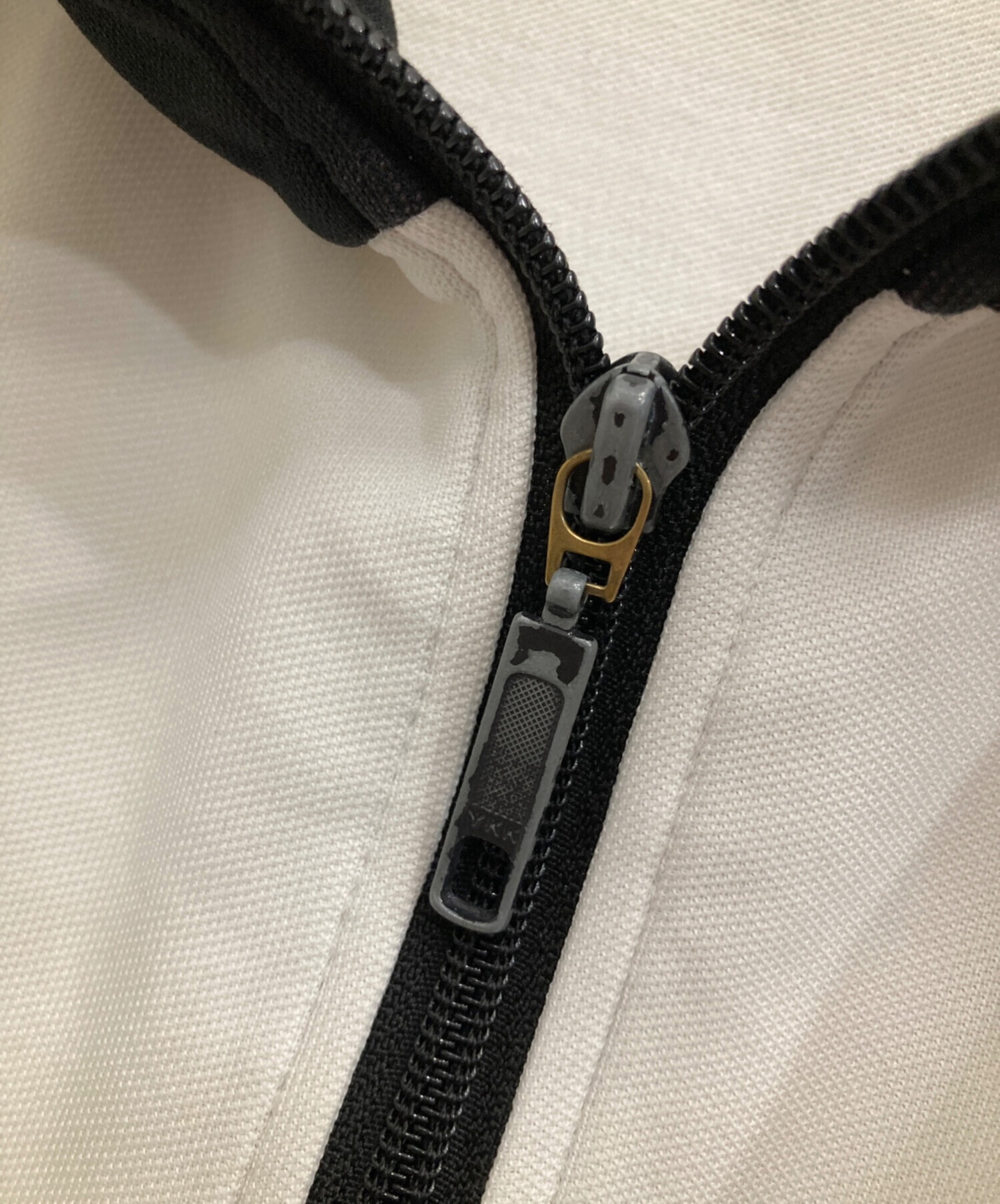 中古・古着通販】adidas (アディダス) トラックジャケット ホワイト