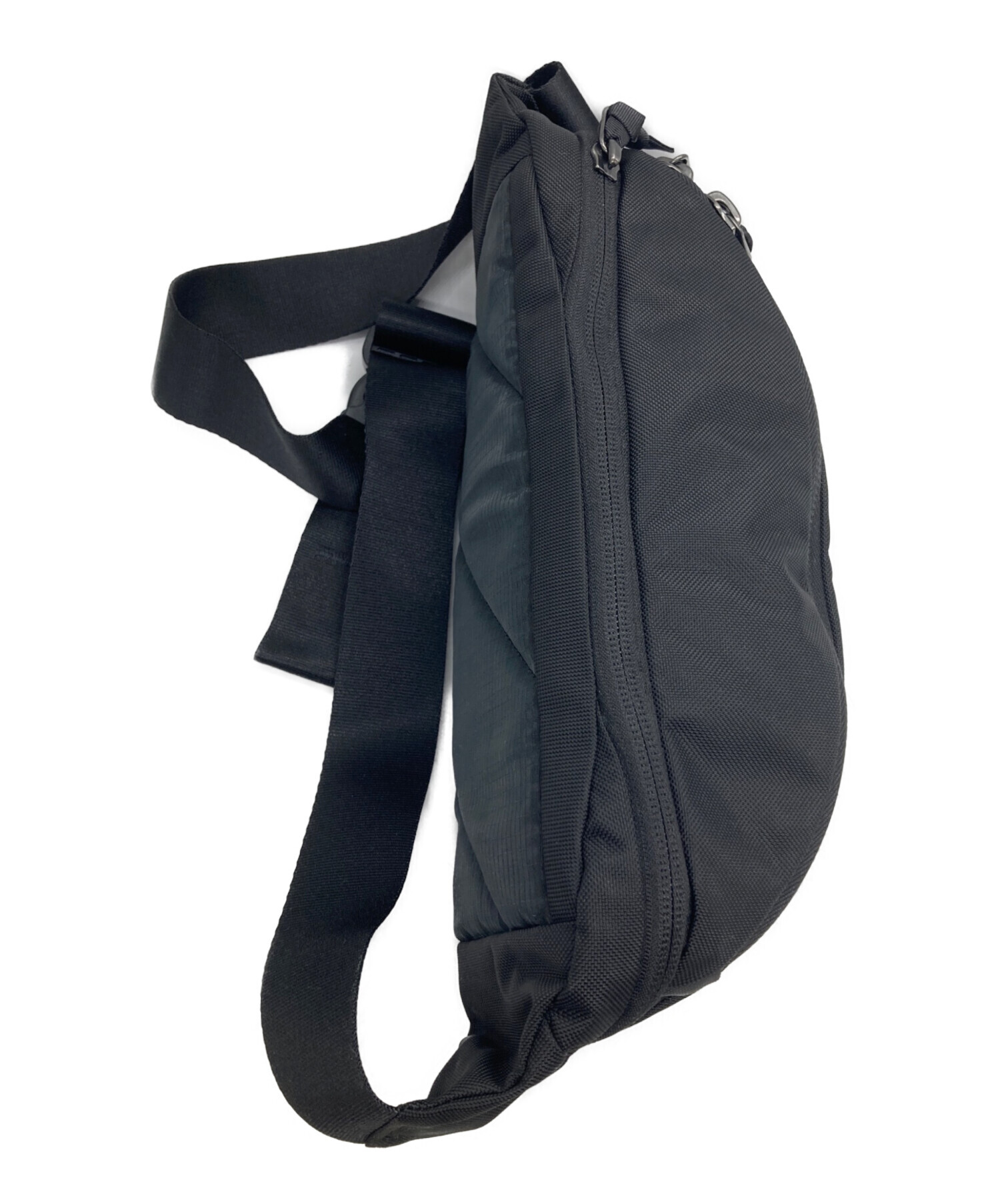 中古・古着通販】EVERGOODS (エバーグッズ) Civic Access Sling 2L Bag 
