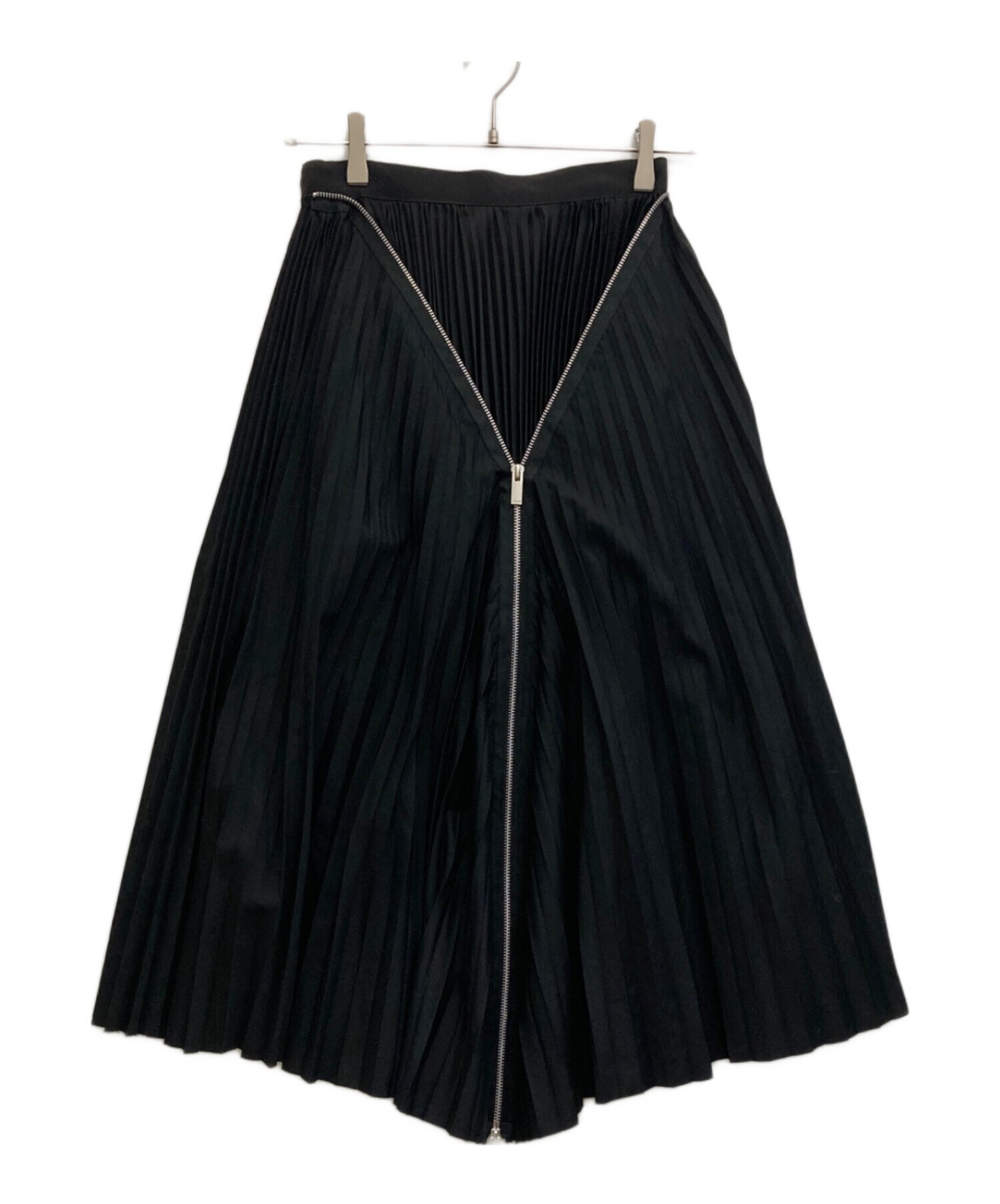 sacai ブラック プリーツスカート ロング丈 中古・古着通販】sacai (サカイ) サイドジッププリーツスカート