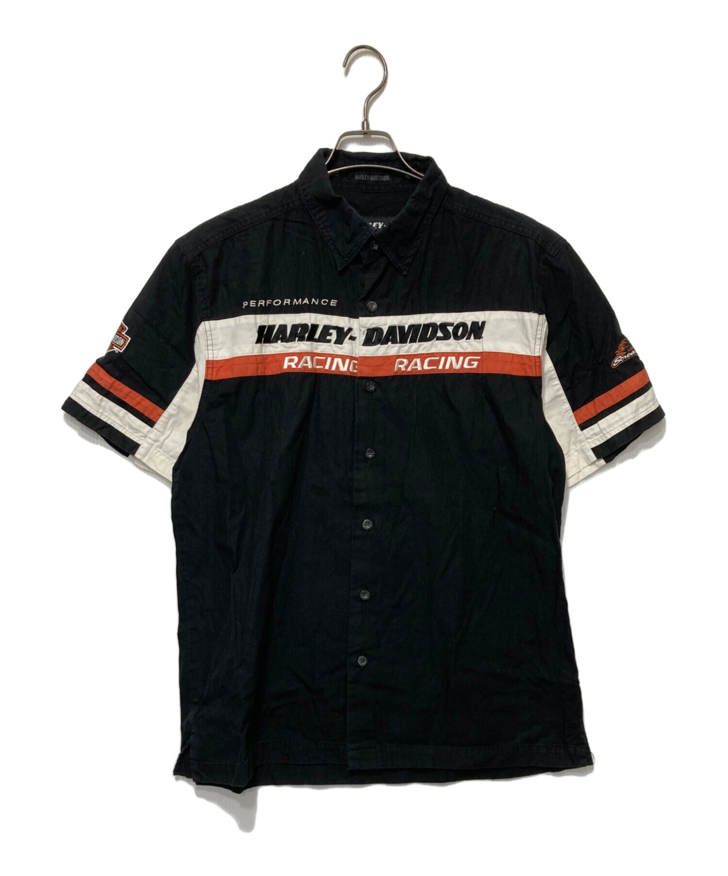 00sハーレーダビッドソン リバーシブル中綿ベスト 迷彩 黒 L 刺繍 古着 中古・古着通販】HARLEY-DAVIDSON (ハーレーダビッドソン) 刺繍半袖
